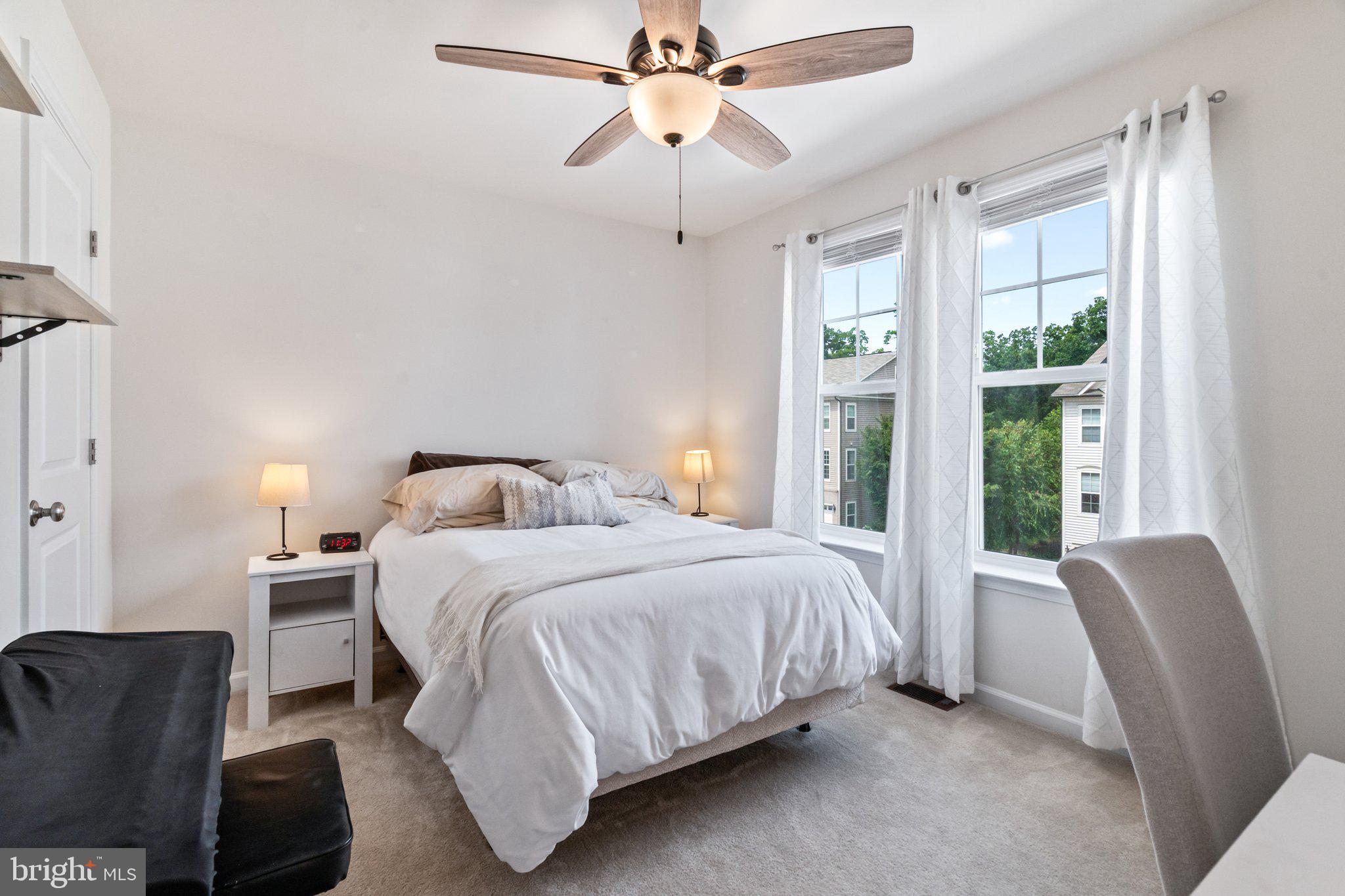 TALLYN RIDGE - Residential