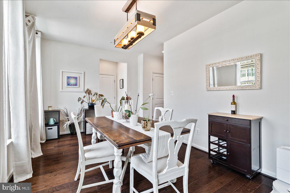 TALLYN RIDGE - Residential