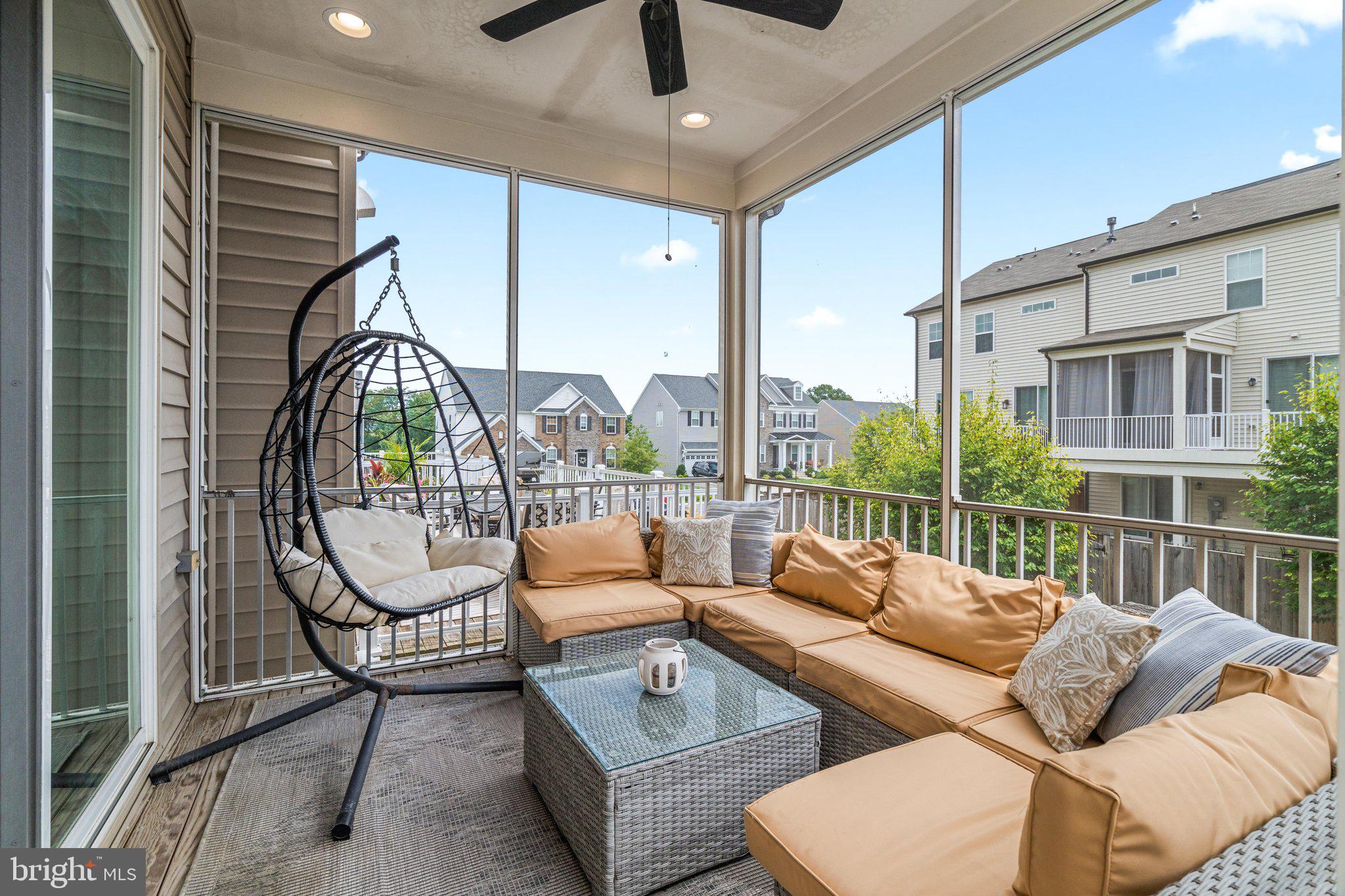 TALLYN RIDGE - Residential