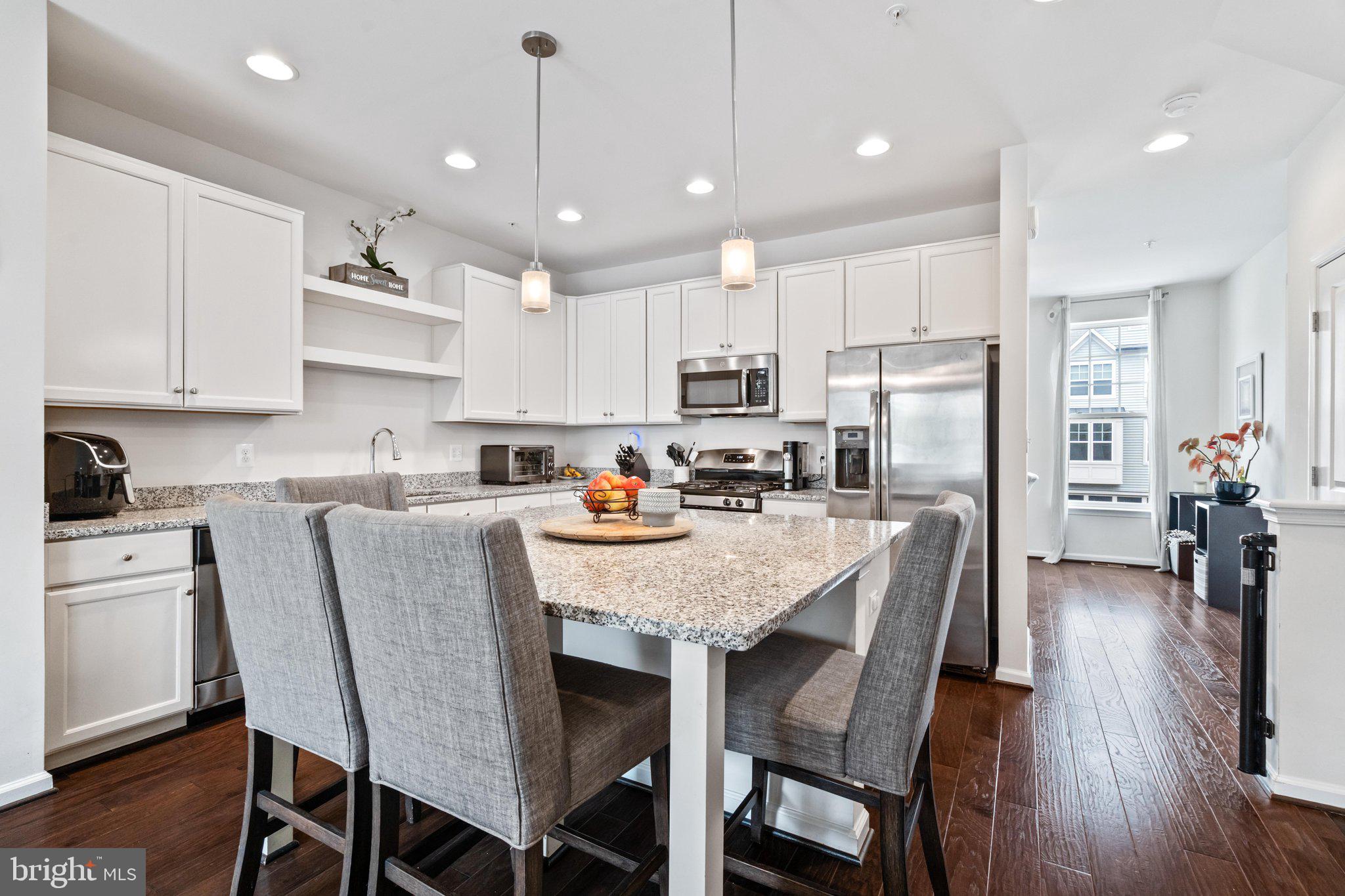 TALLYN RIDGE - Residential