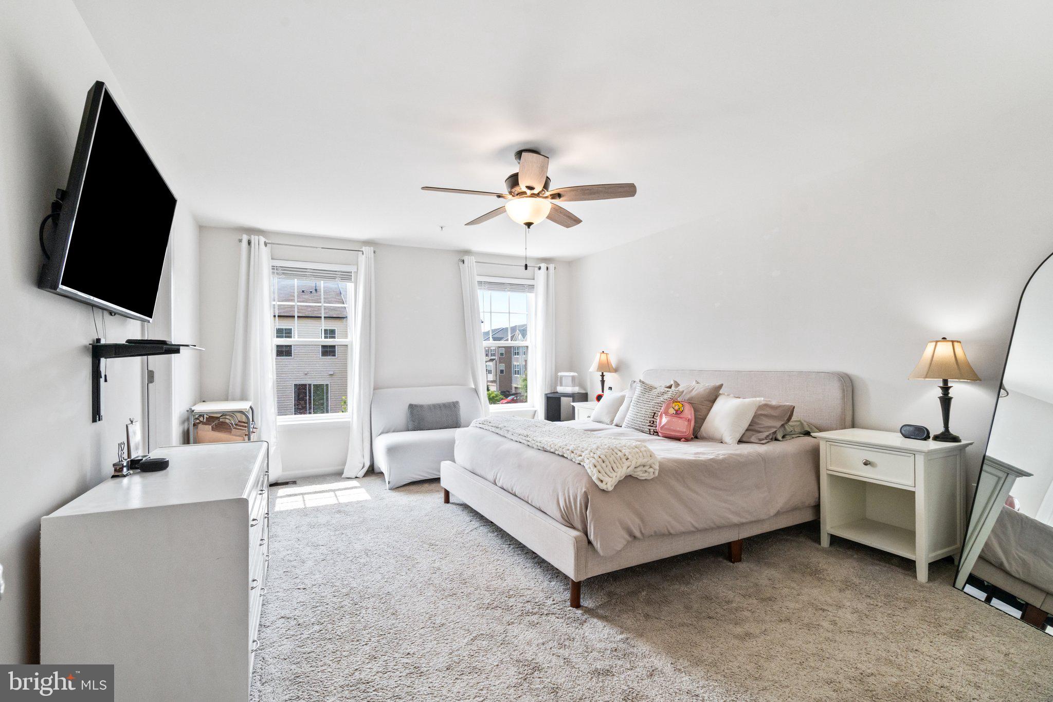 TALLYN RIDGE - Residential
