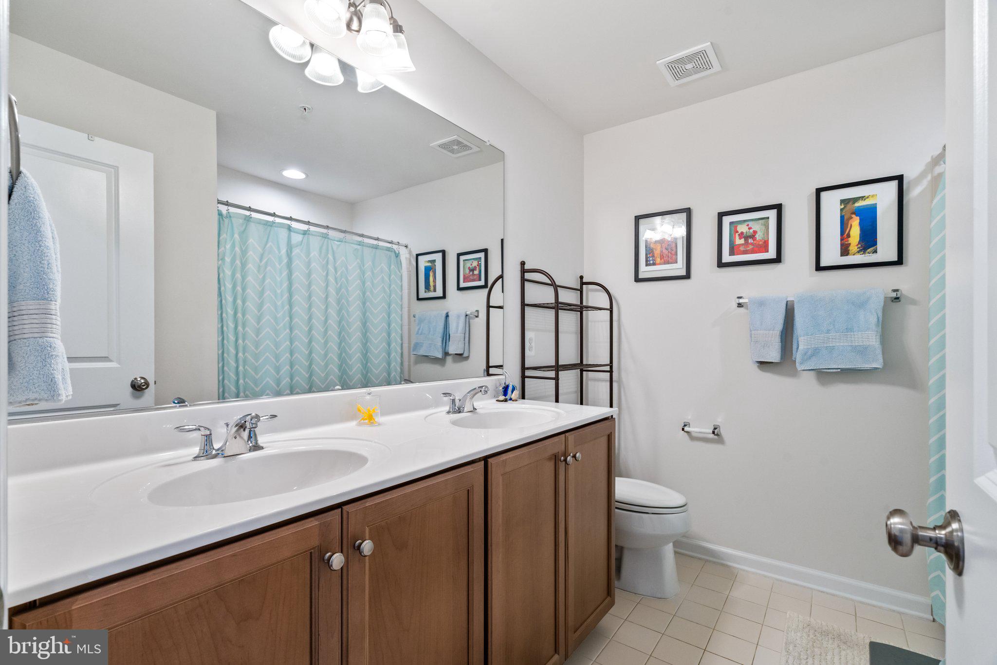 TALLYN RIDGE - Residential