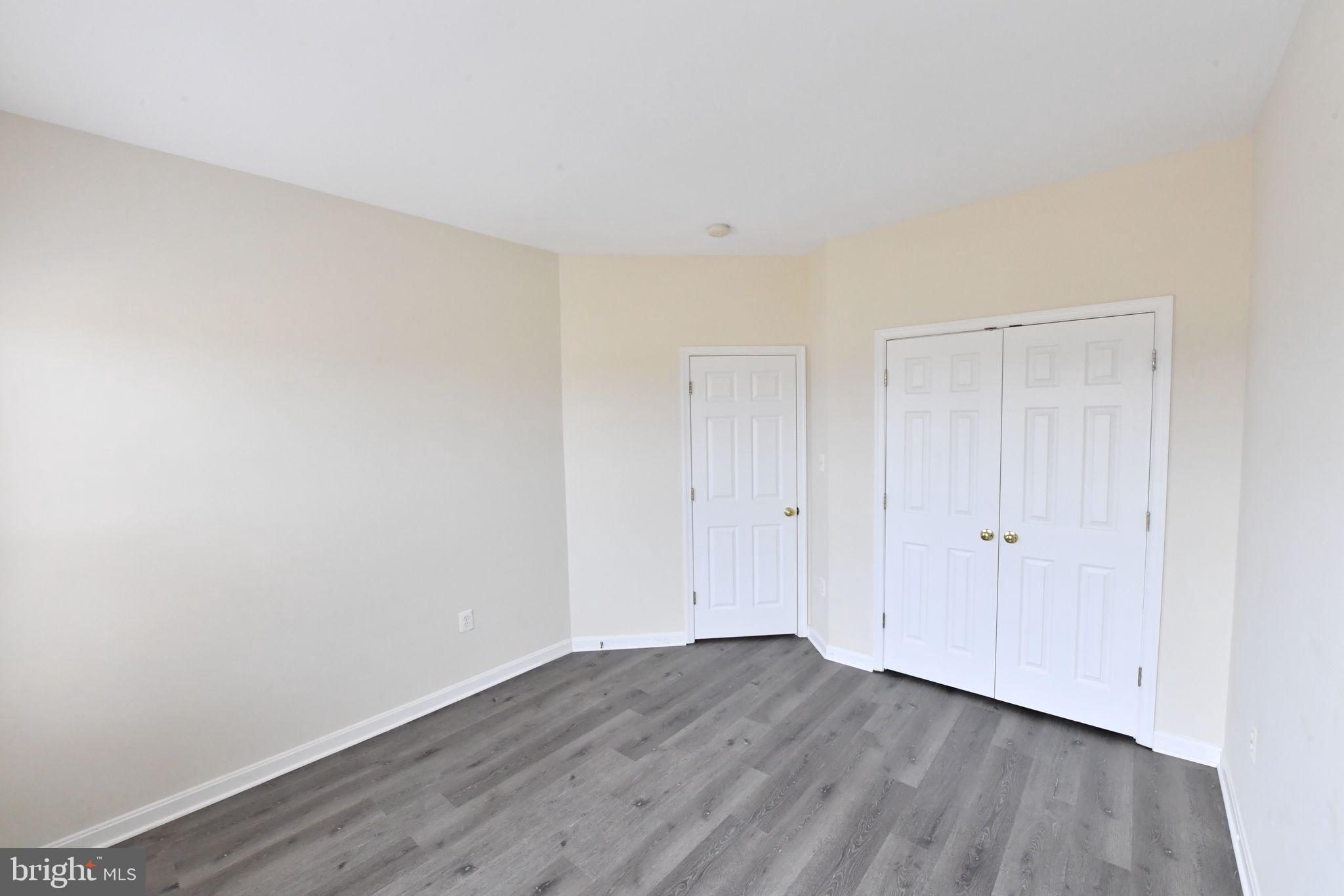 AMBERLEIGH - Residential Lease
