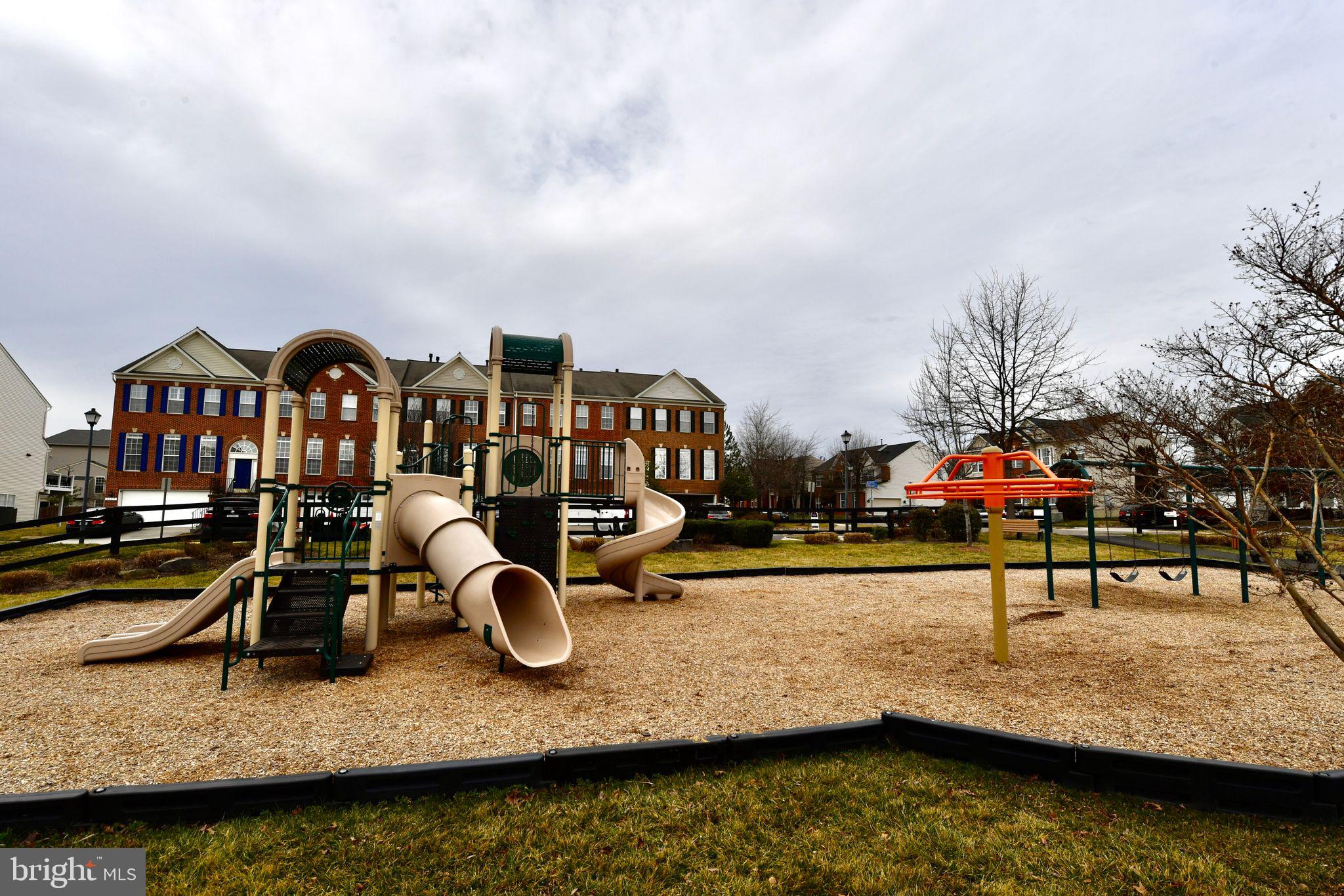 AMBERLEIGH - Residential Lease