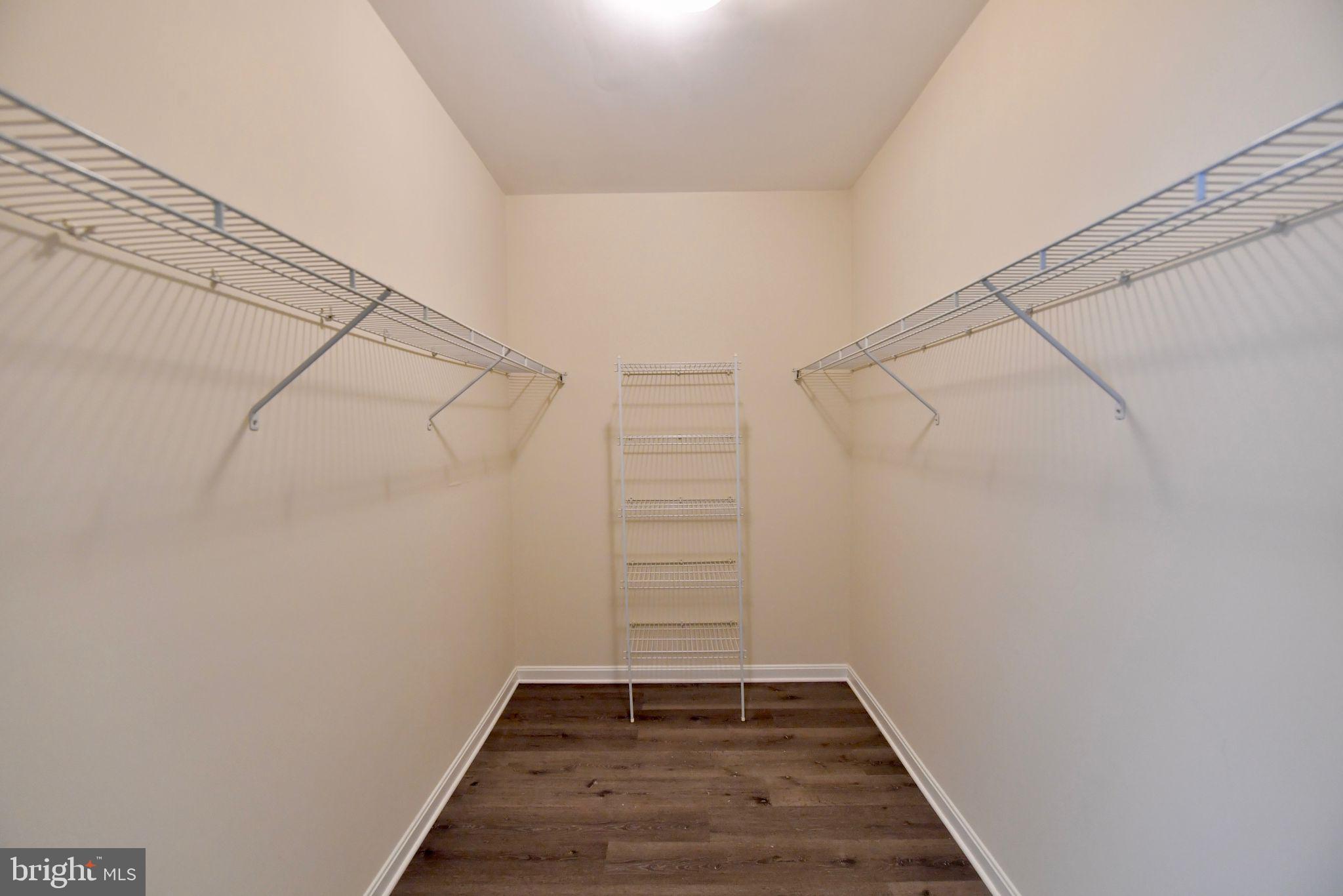 AMBERLEIGH - Residential Lease