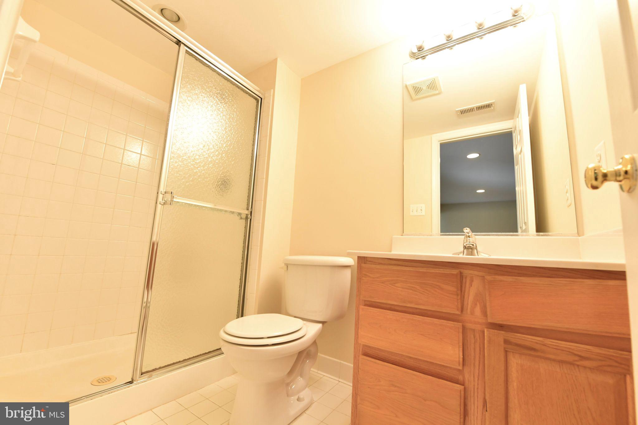 AMBERLEIGH - Residential Lease