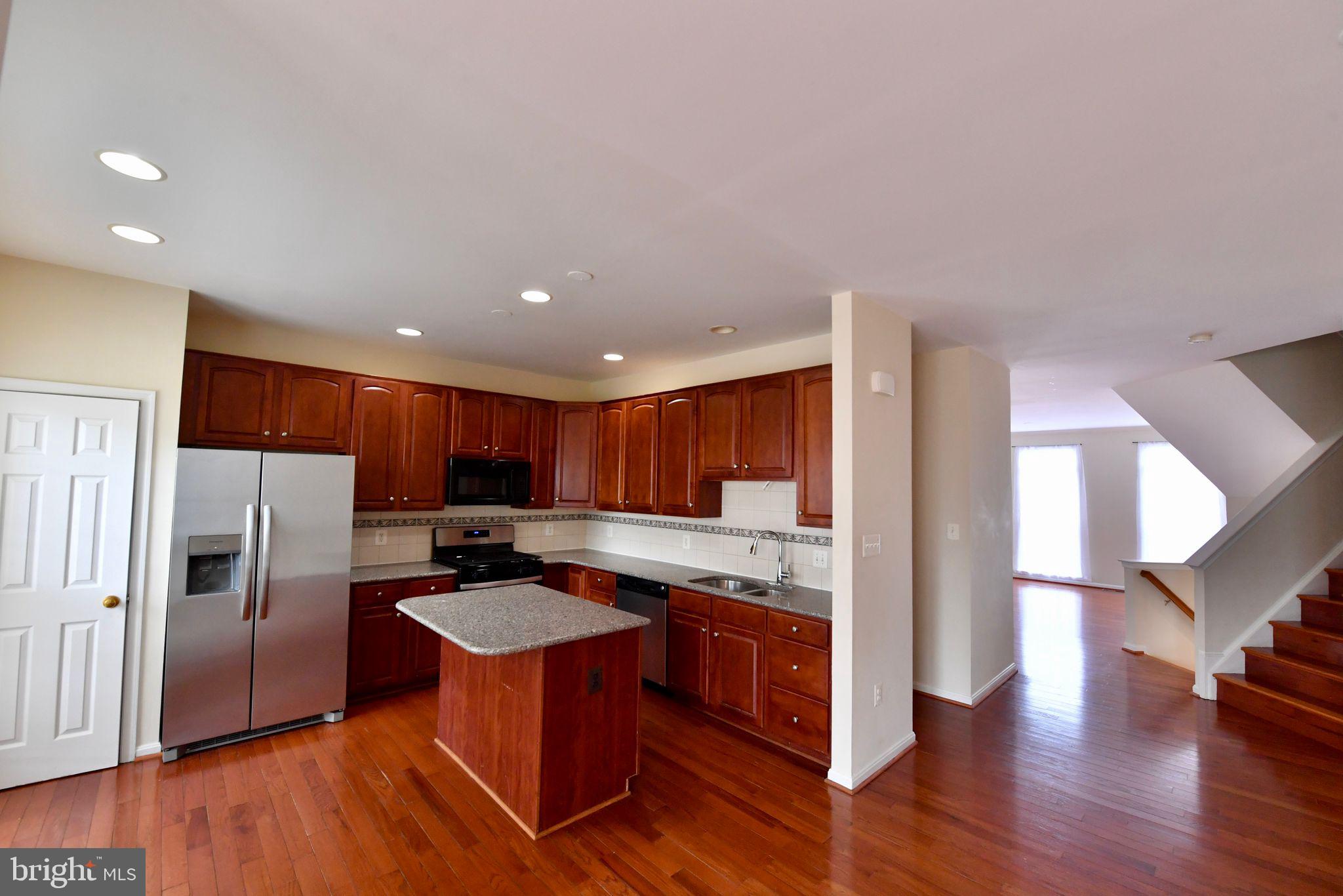 AMBERLEIGH - Residential Lease