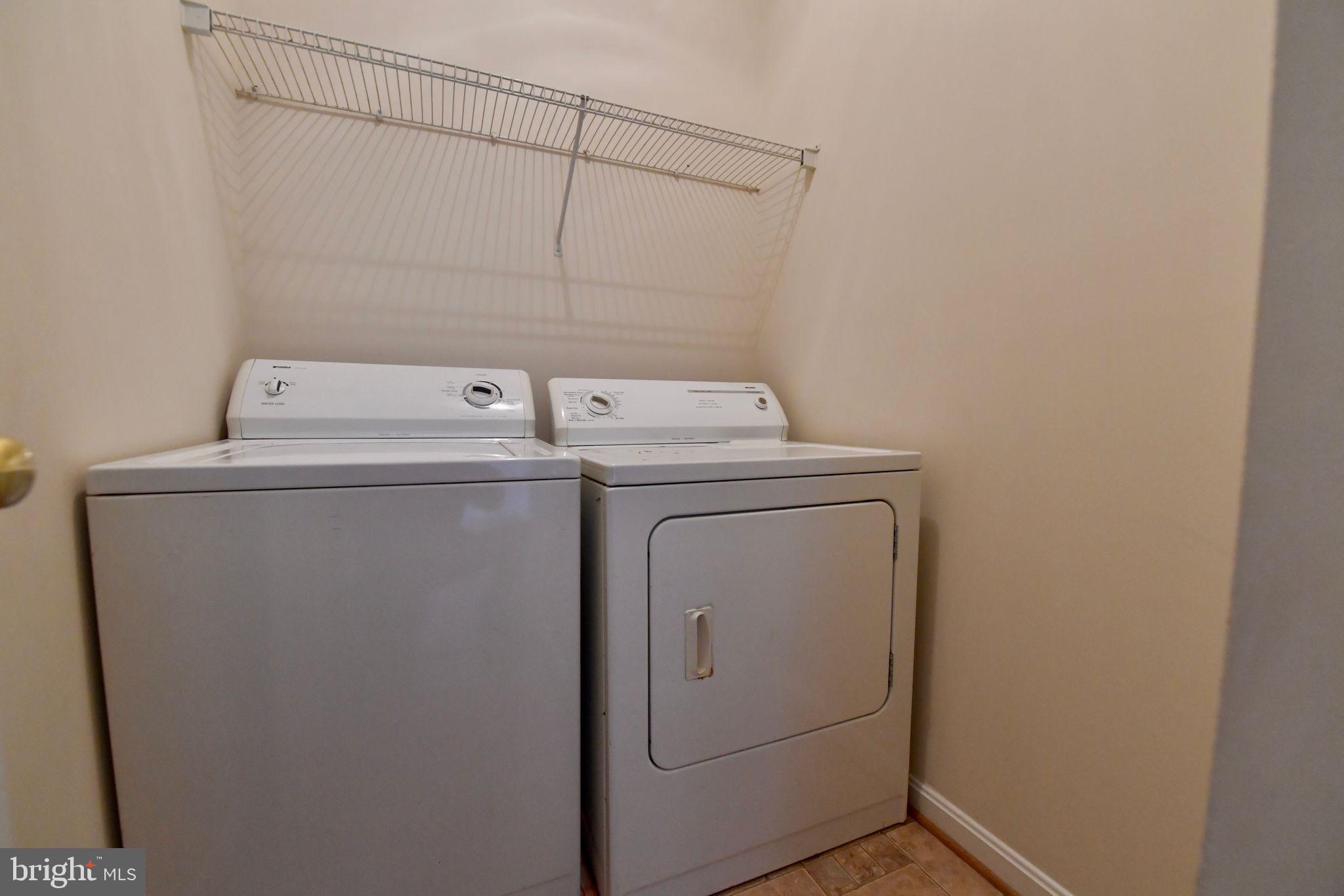 AMBERLEIGH - Residential Lease
