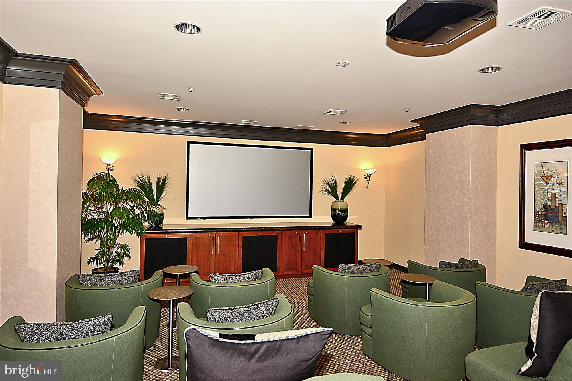 SAVOY AT RESTON TOWN CENTER - Residential Lease