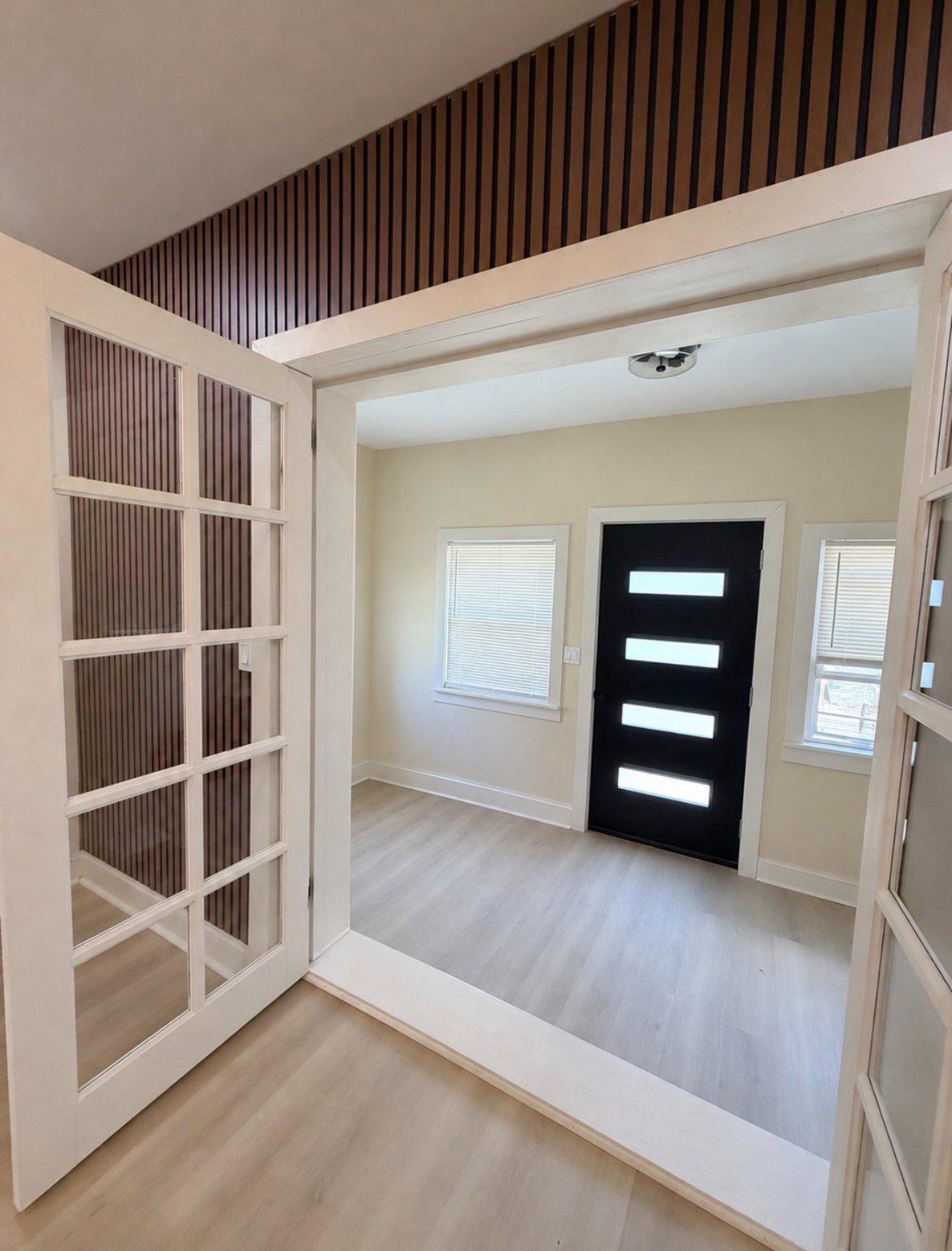 ELMWOOD PARK - Residential