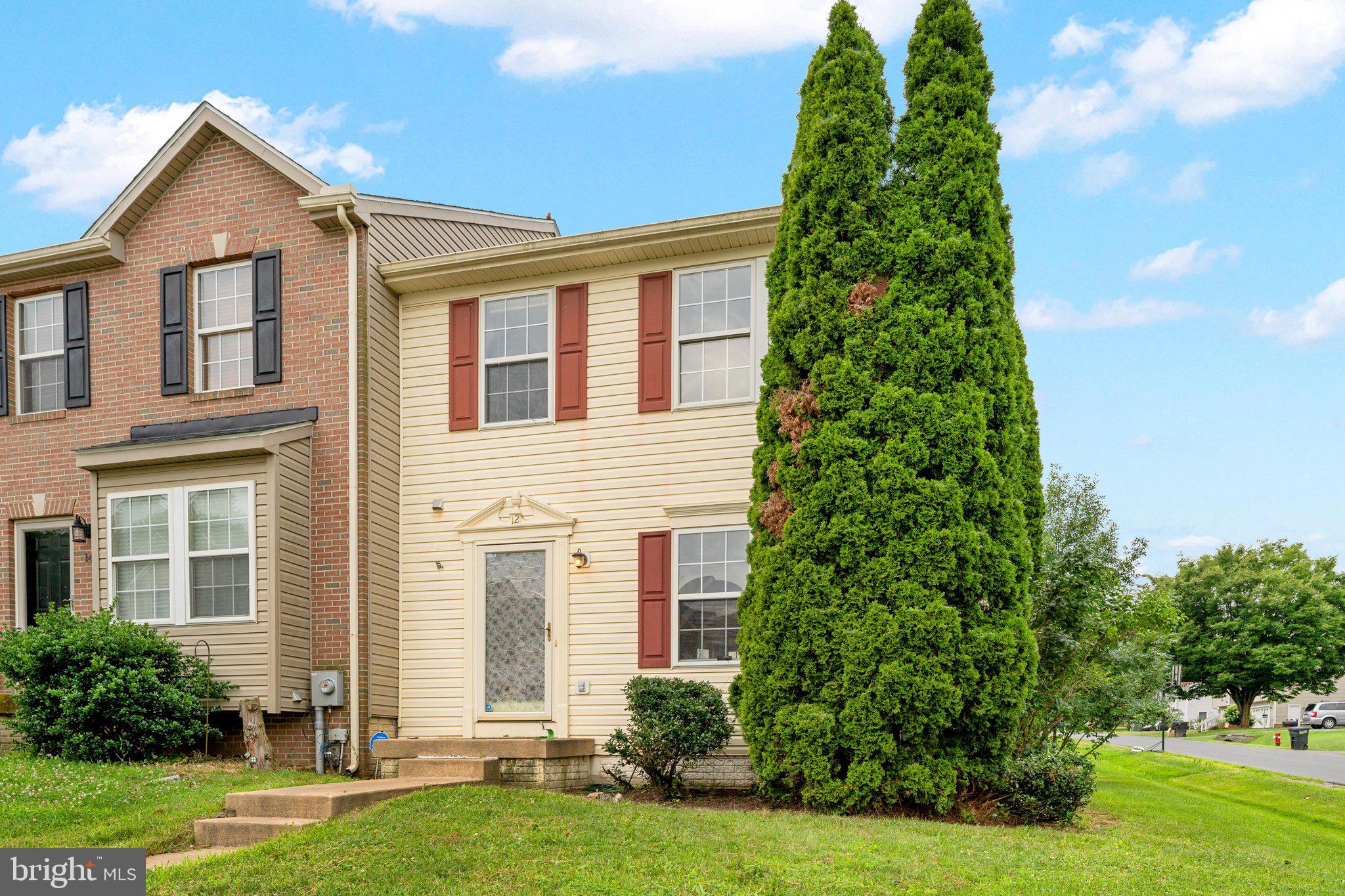 LAUREL RIDGE - Residential