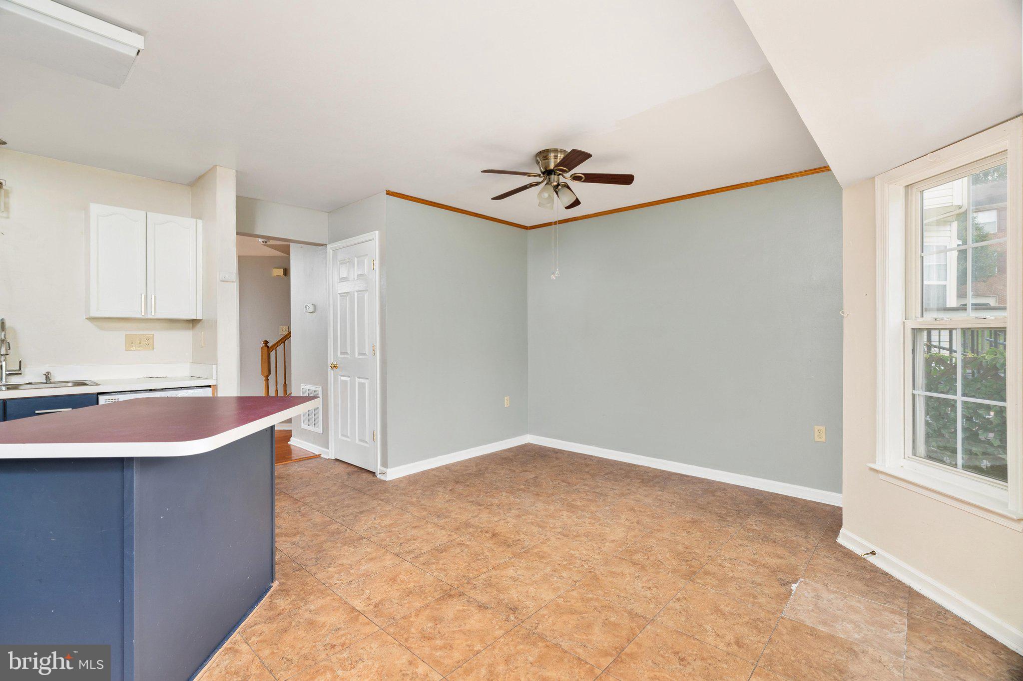 LAUREL RIDGE - Residential