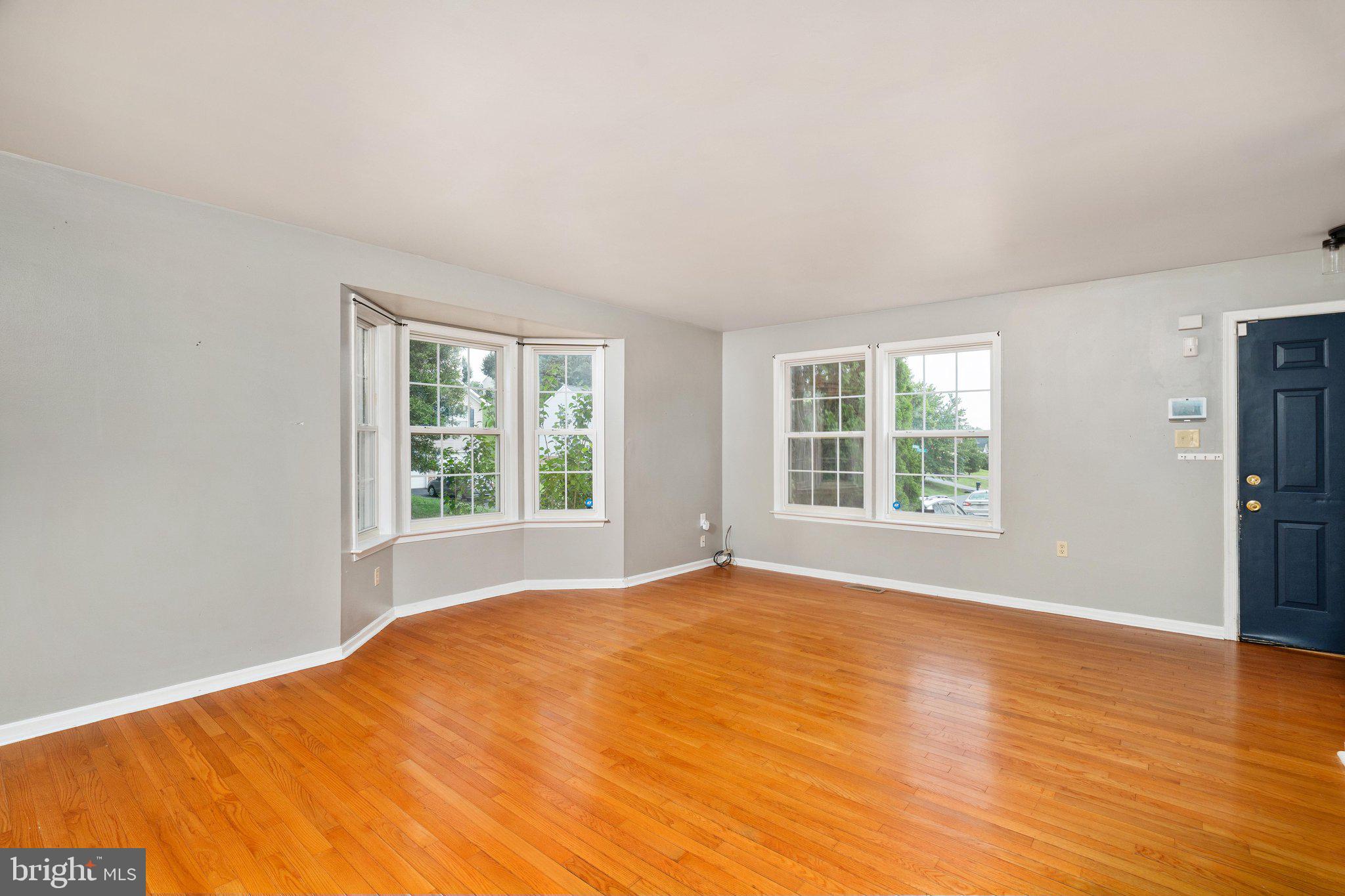 LAUREL RIDGE - Residential
