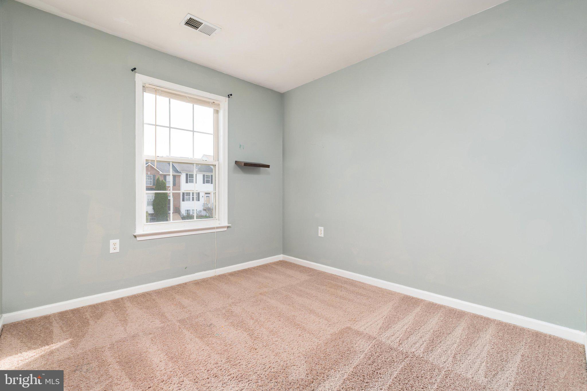 LAUREL RIDGE - Residential