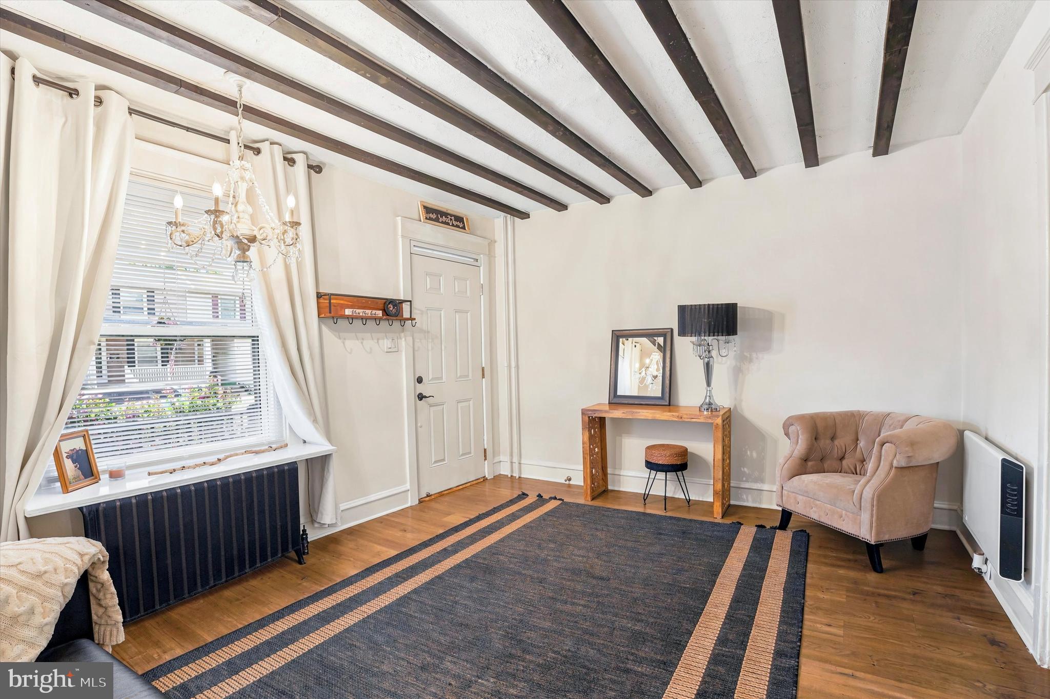 LANSDALE - Residential