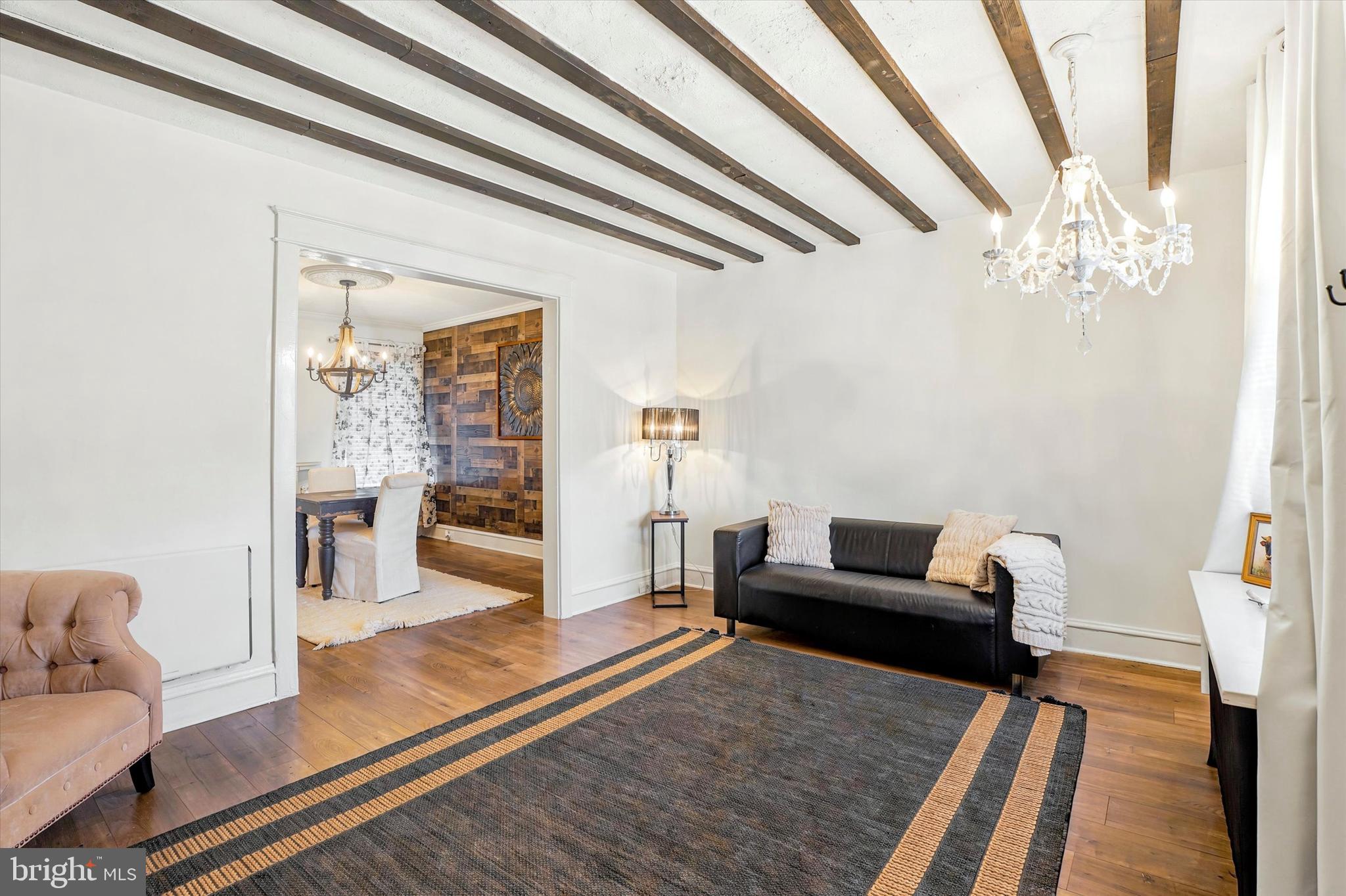 LANSDALE - Residential