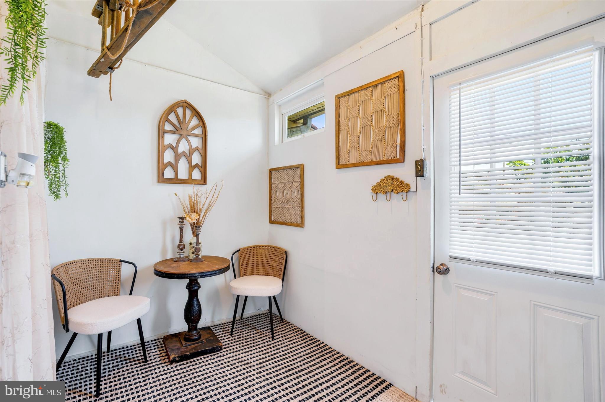 LANSDALE - Residential