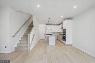 METRO WALK AT MOOREFIELD STATION - Residential