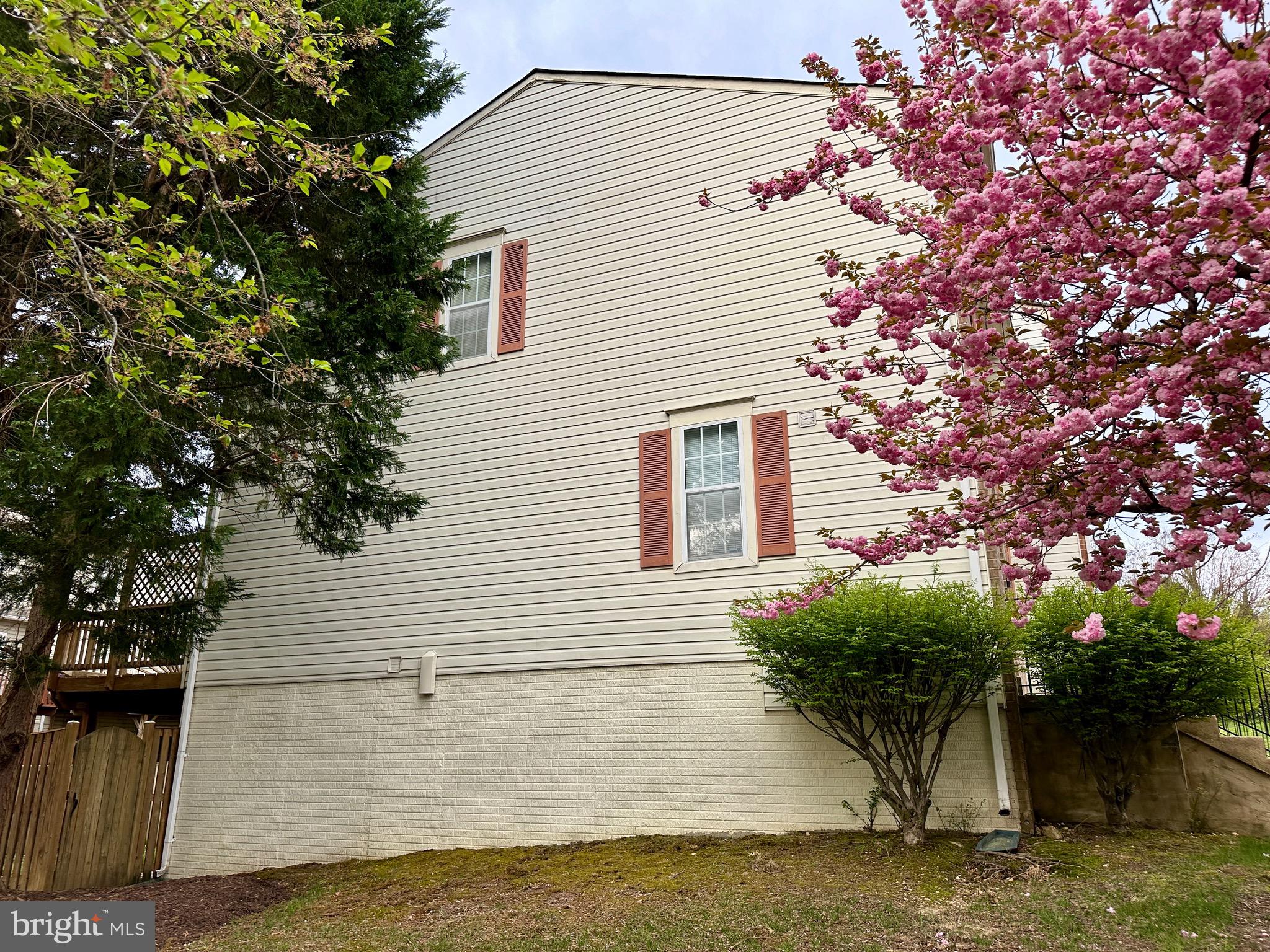 HILLCREST HEIGHTS - Residential