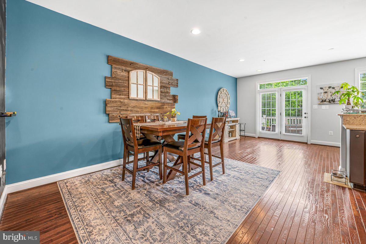 URBANA HIGHLANDS - Residential