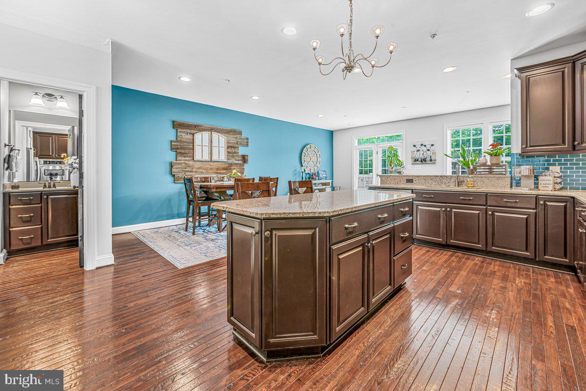 URBANA HIGHLANDS - Residential