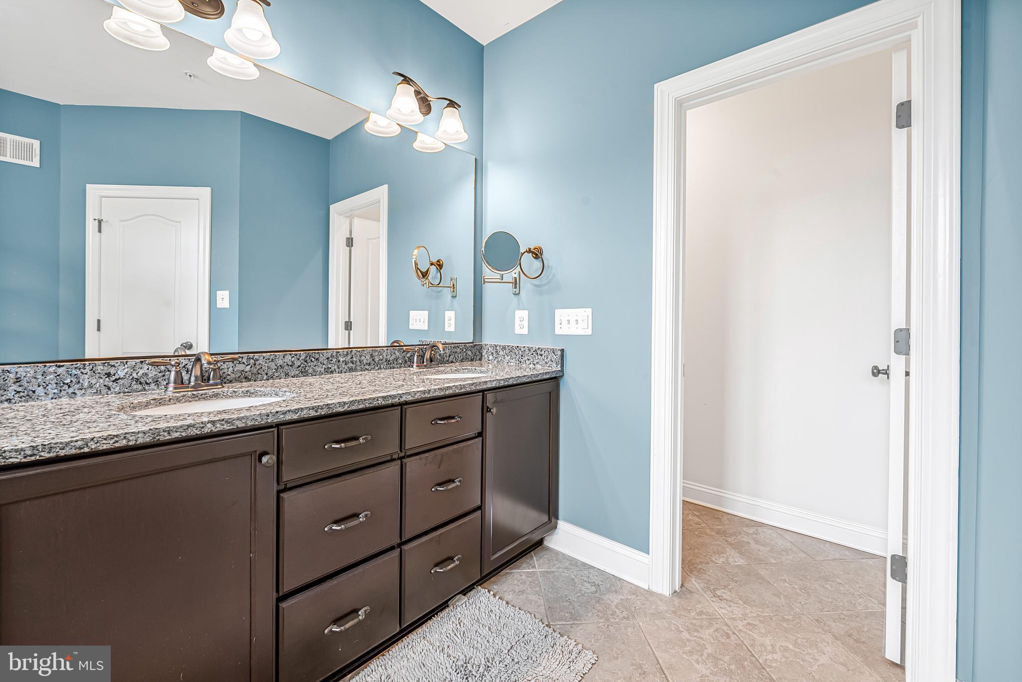 URBANA HIGHLANDS - Residential