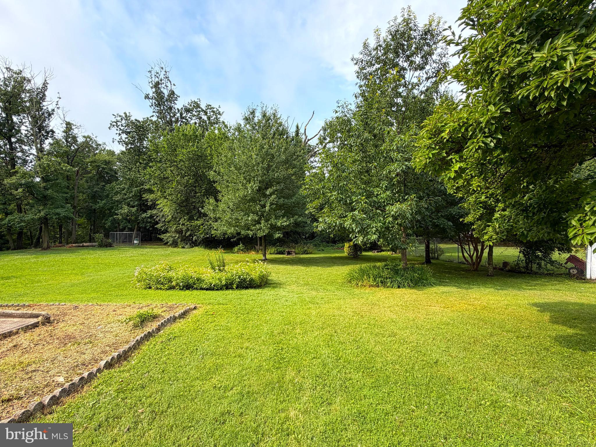 ROSEDALE - Residential