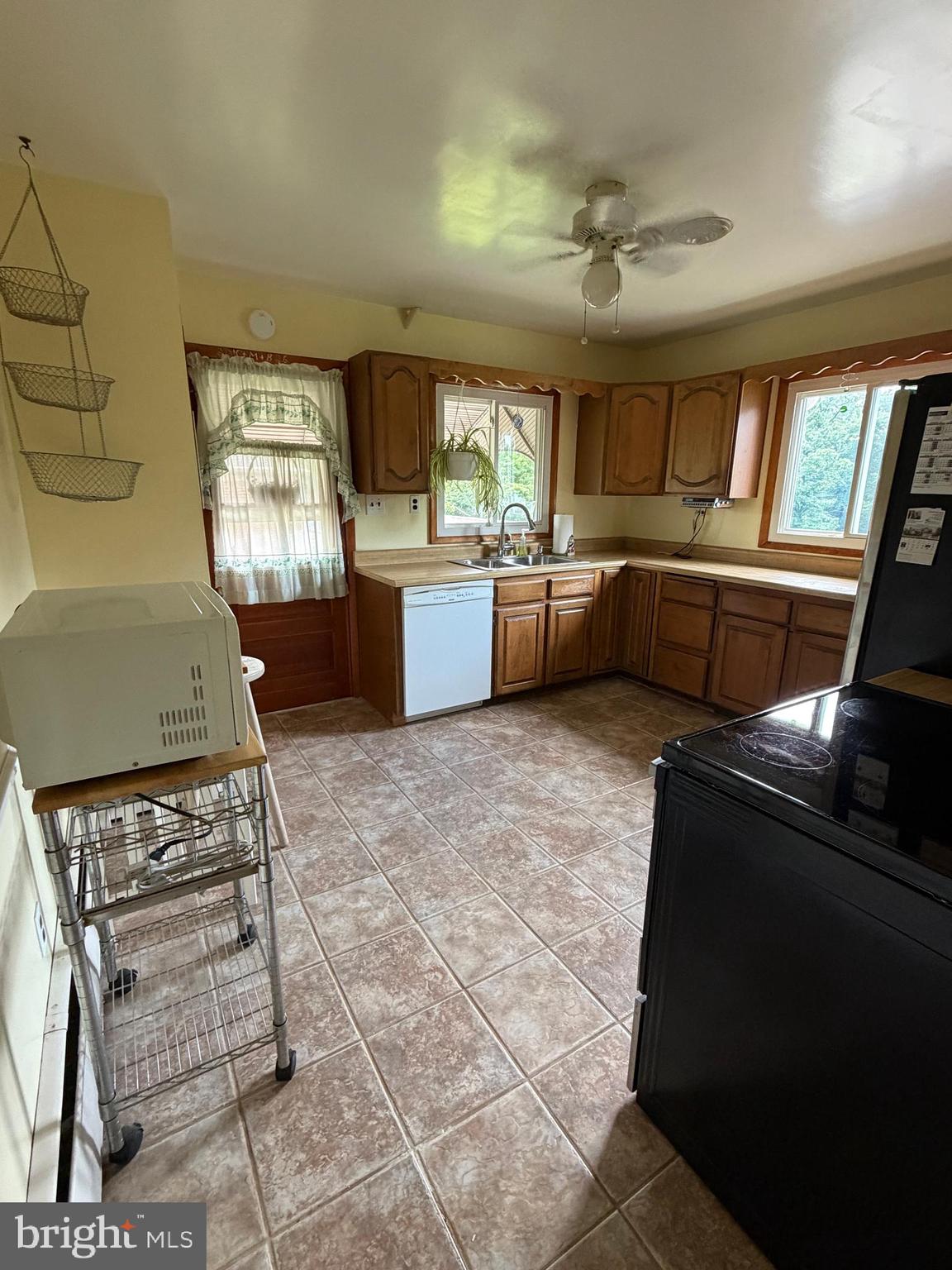 ROSEDALE - Residential
