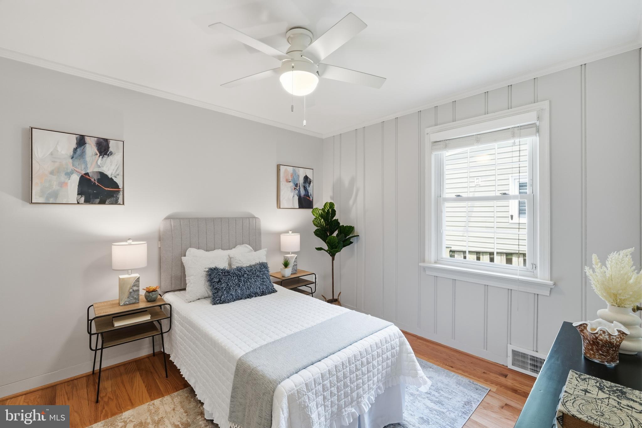 WOODSIDE KNOLLS - Residential