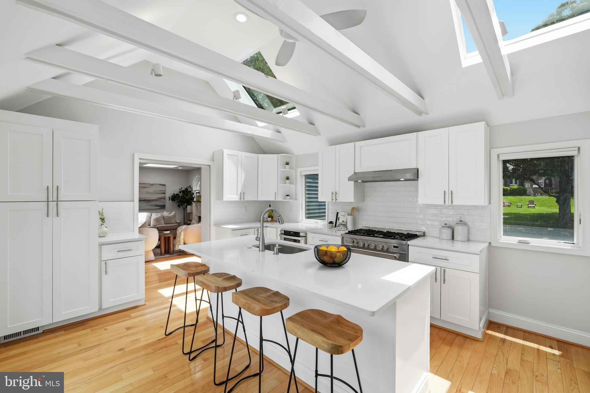 WOODSIDE KNOLLS - Residential