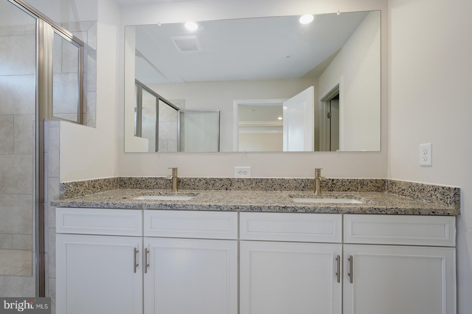 SYCAMORE RIDGE - Residential