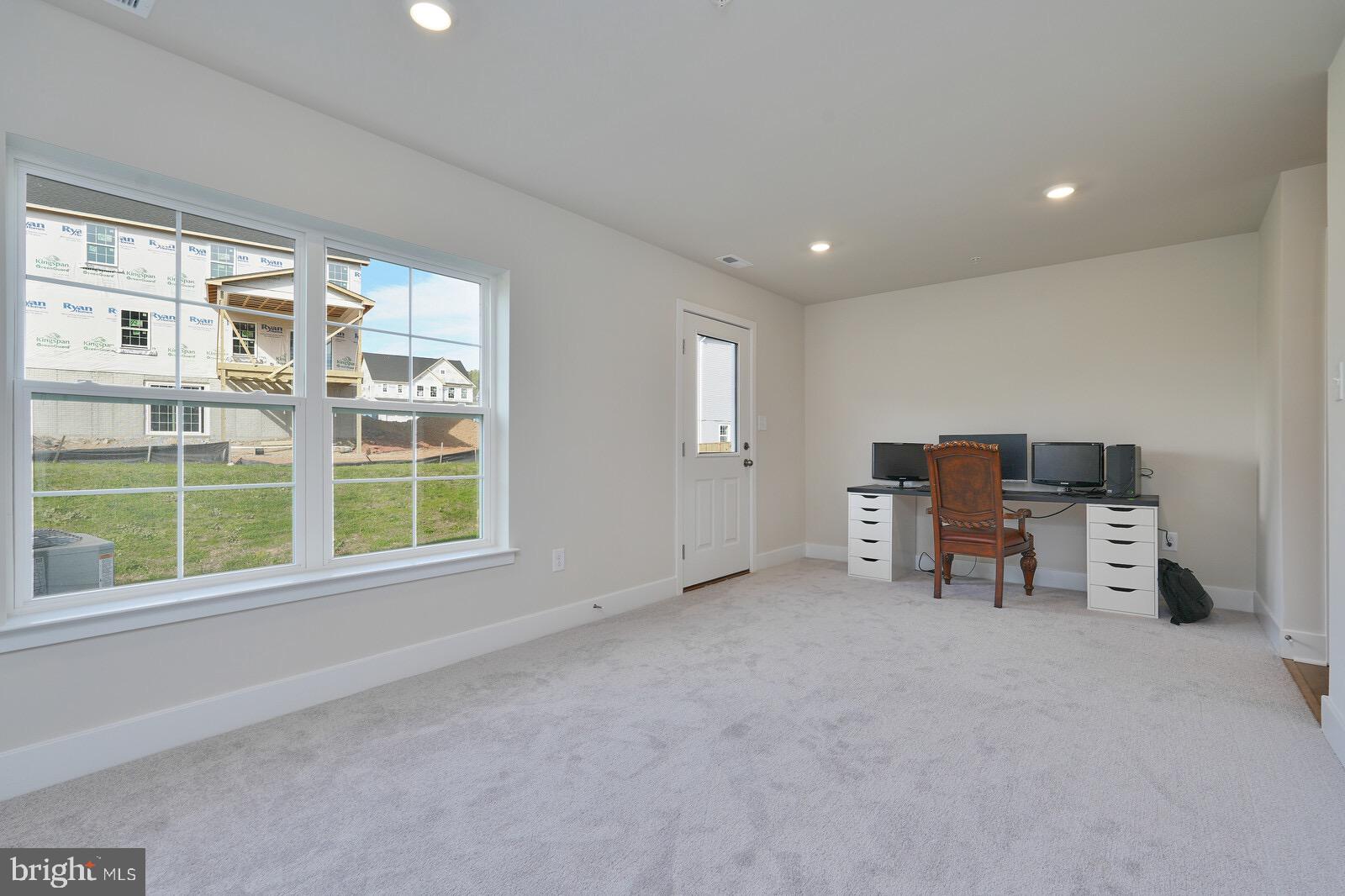 SYCAMORE RIDGE - Residential