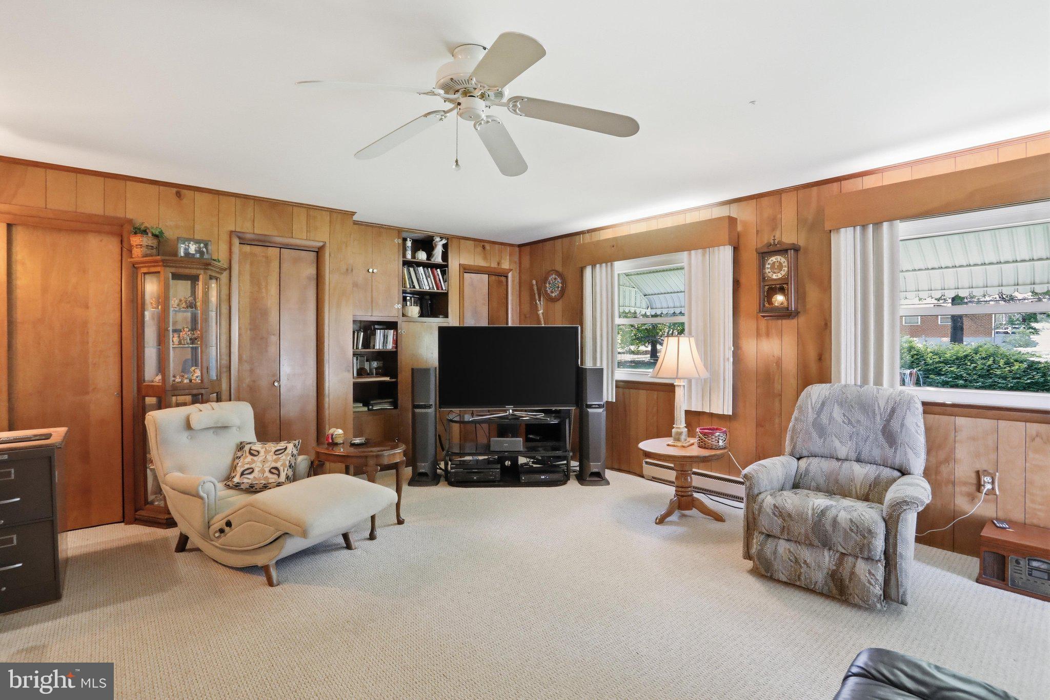 OAK RIDGE - Residential