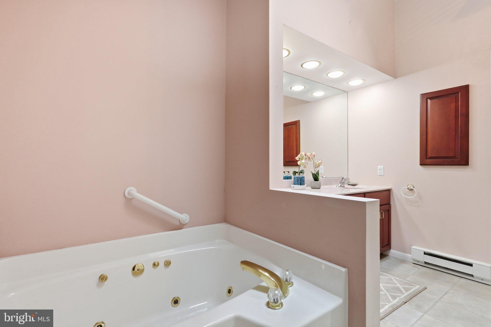 OAK RIDGE - Residential