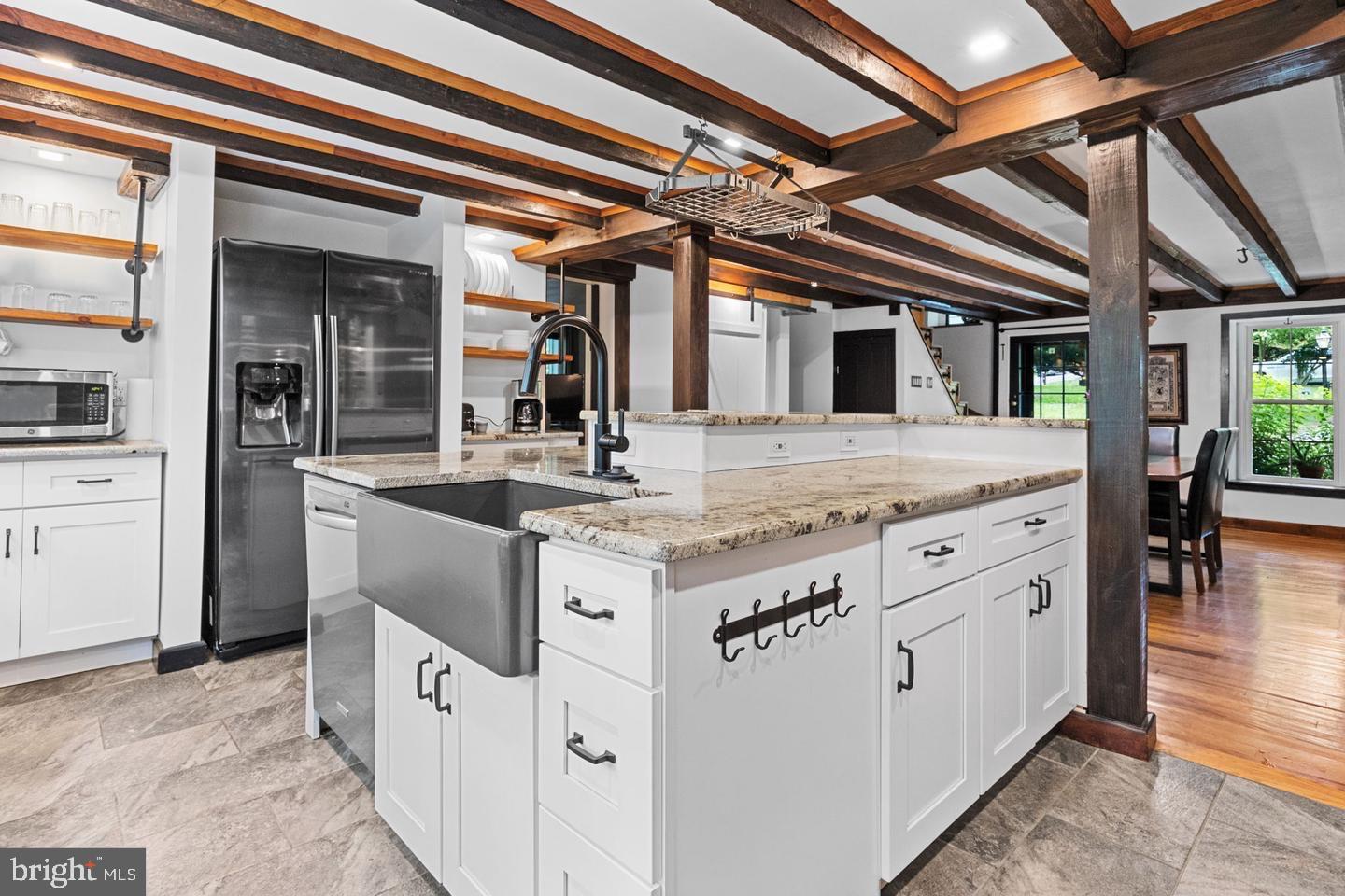 HUNTINGDON VALLEY - Residential
