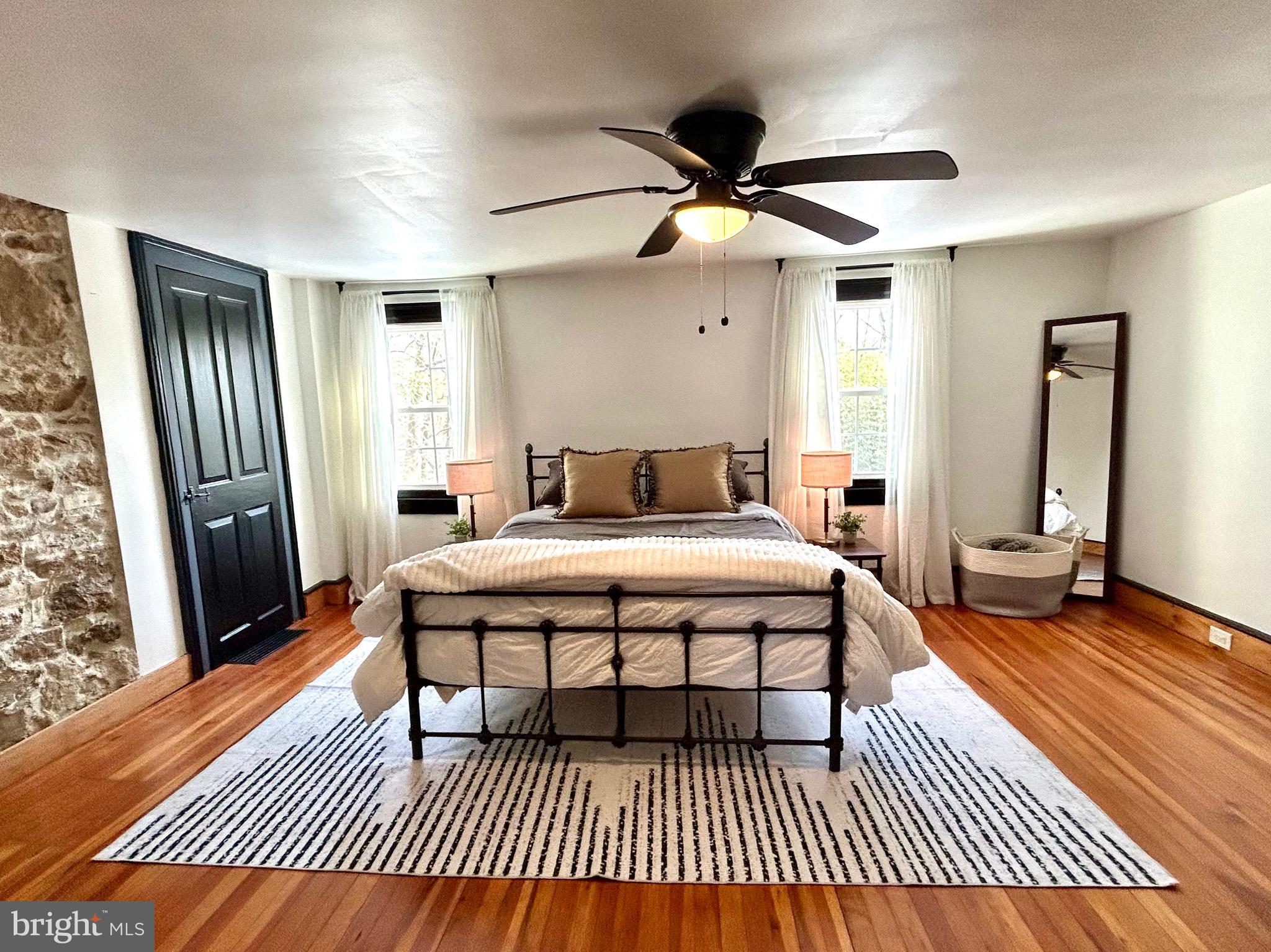 HUNTINGDON VALLEY - Residential