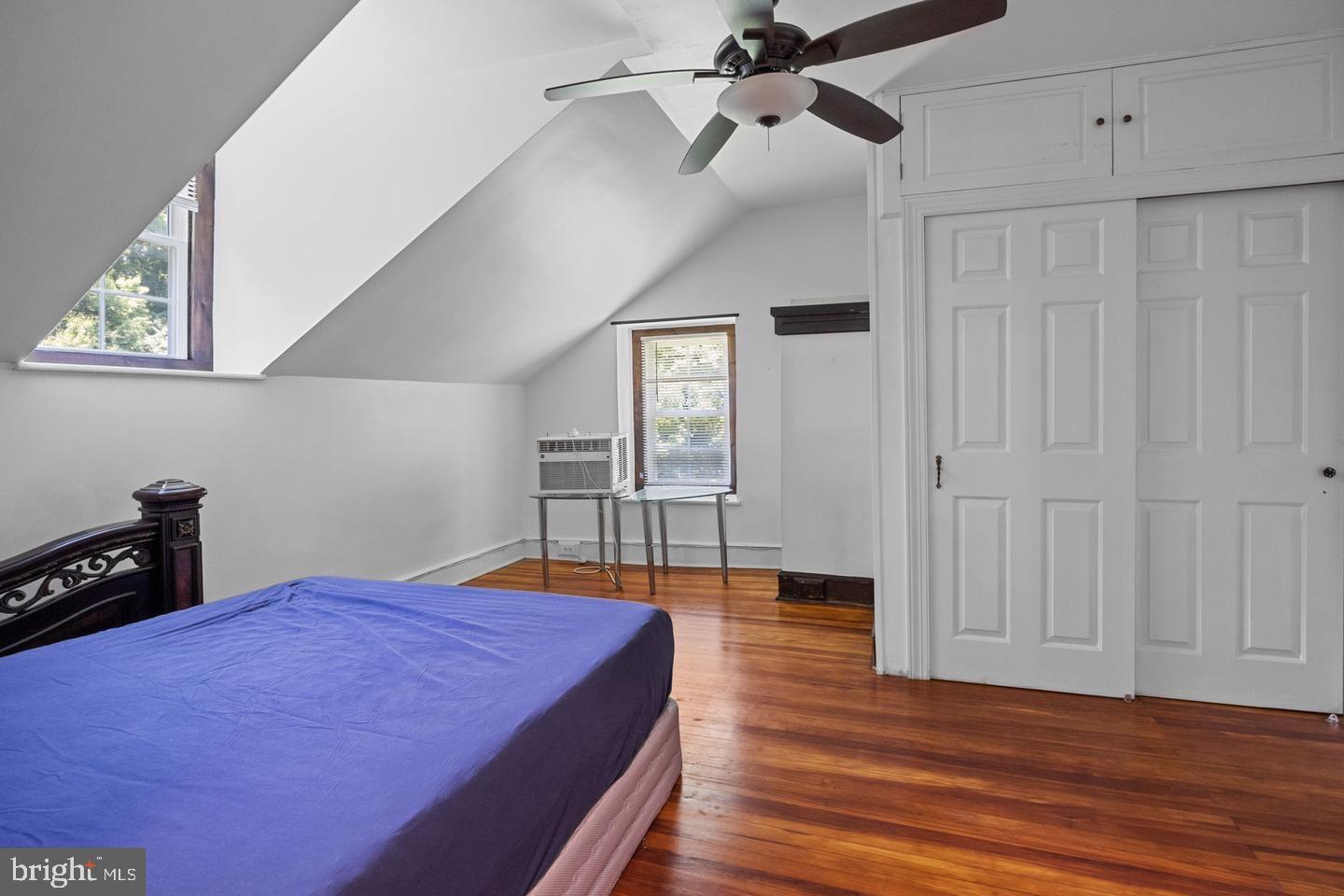 HUNTINGDON VALLEY - Residential