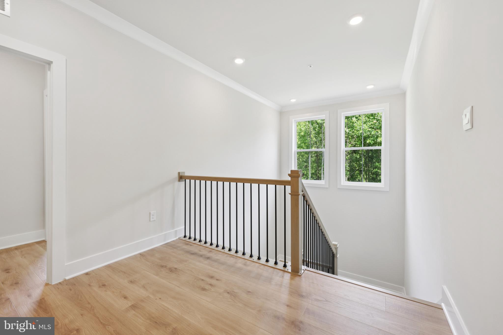 STILLVIEW ACRES - Residential