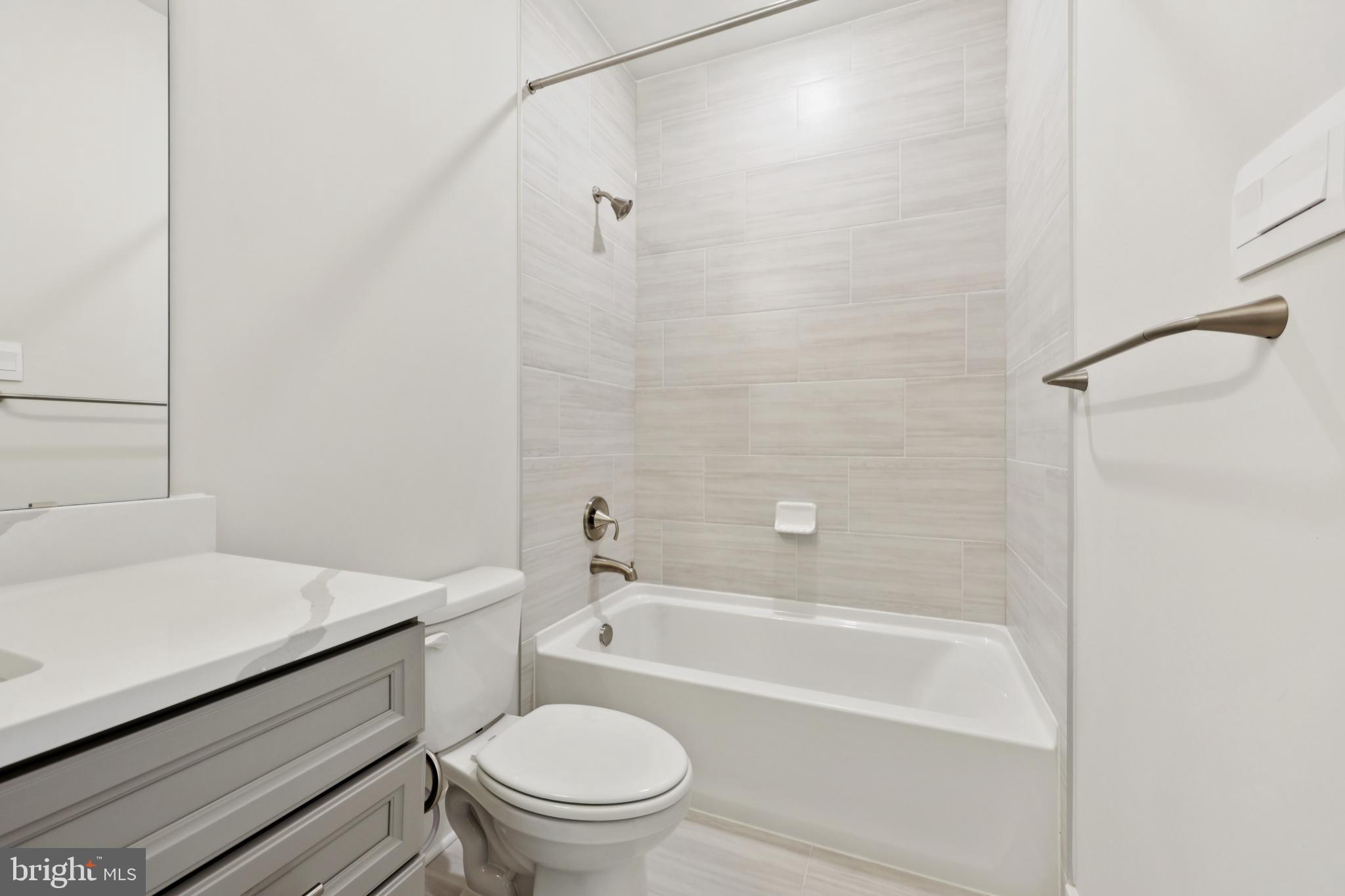 STILLVIEW ACRES - Residential