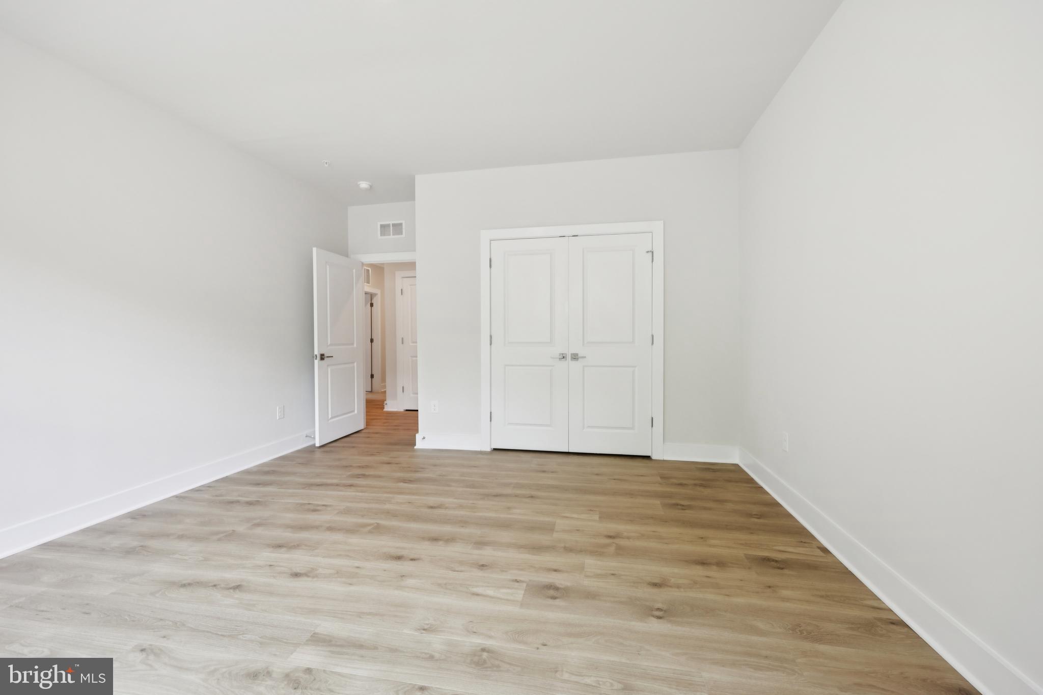 STILLVIEW ACRES - Residential
