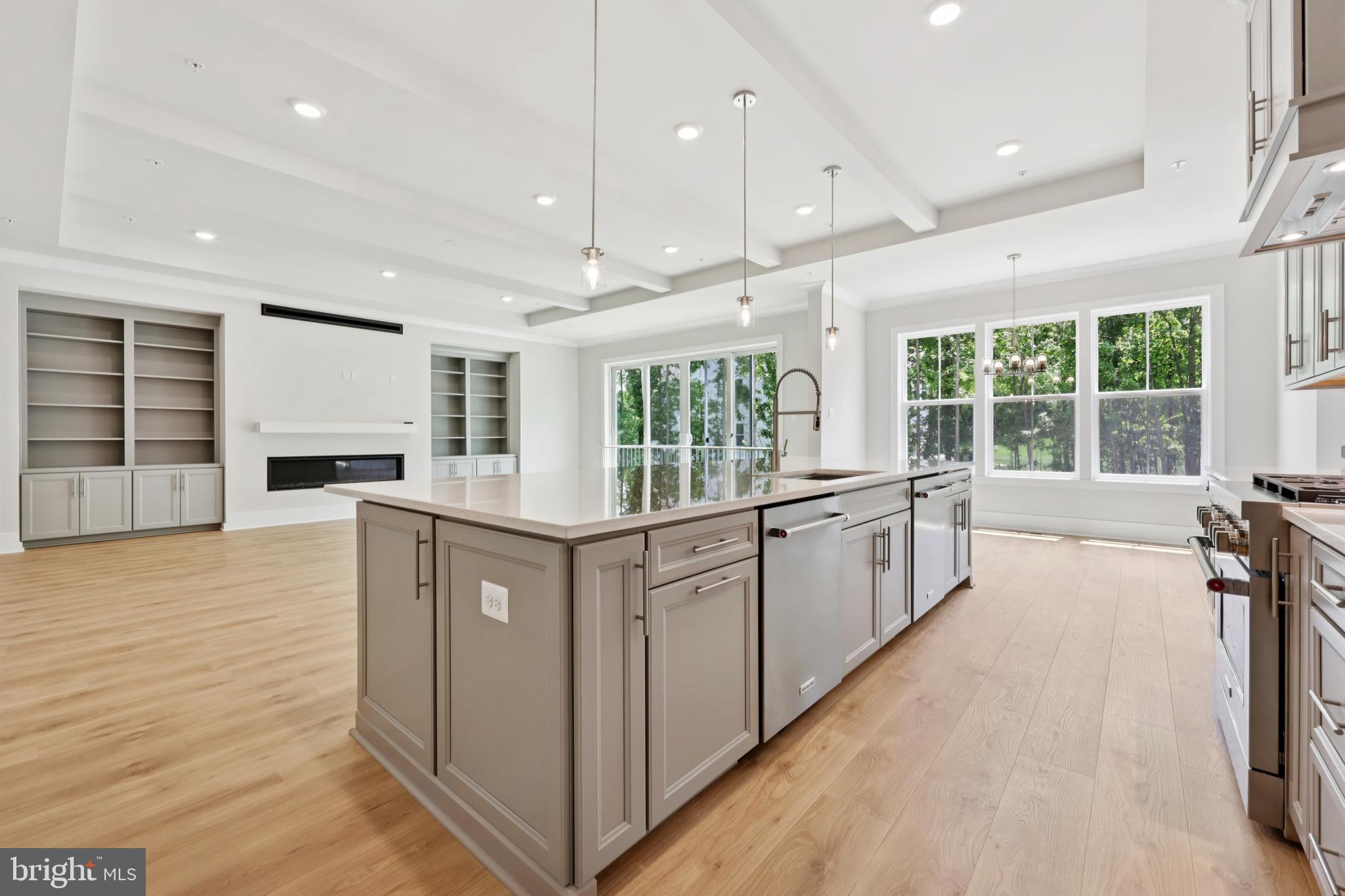 STILLVIEW ACRES - Residential