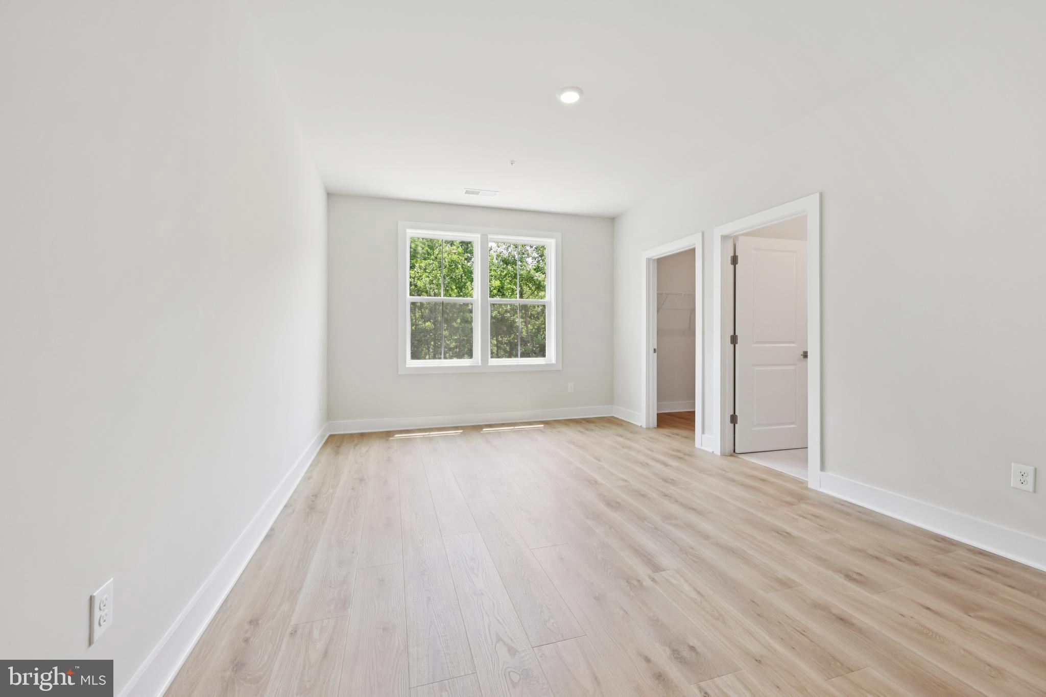 STILLVIEW ACRES - Residential