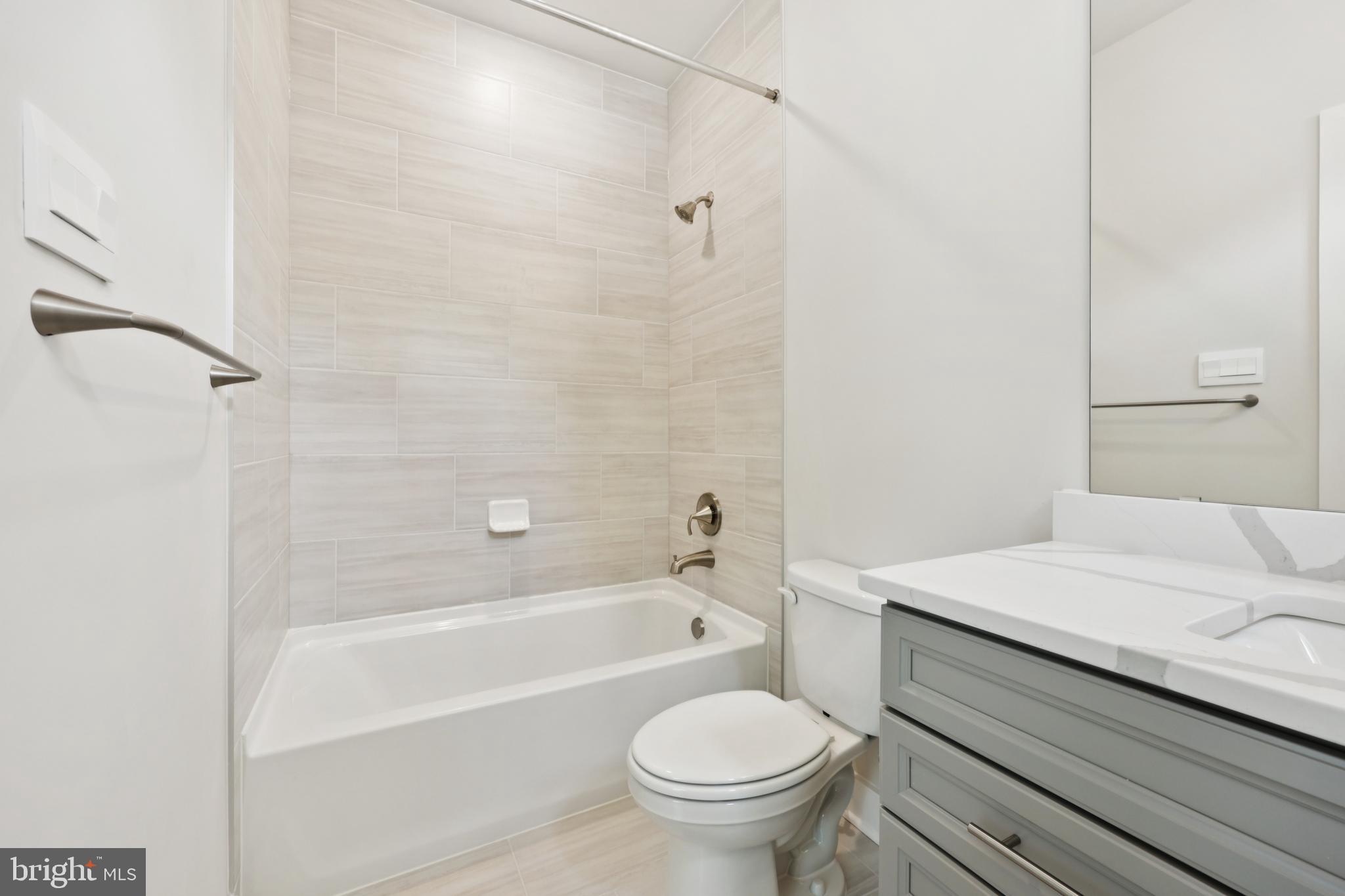 STILLVIEW ACRES - Residential