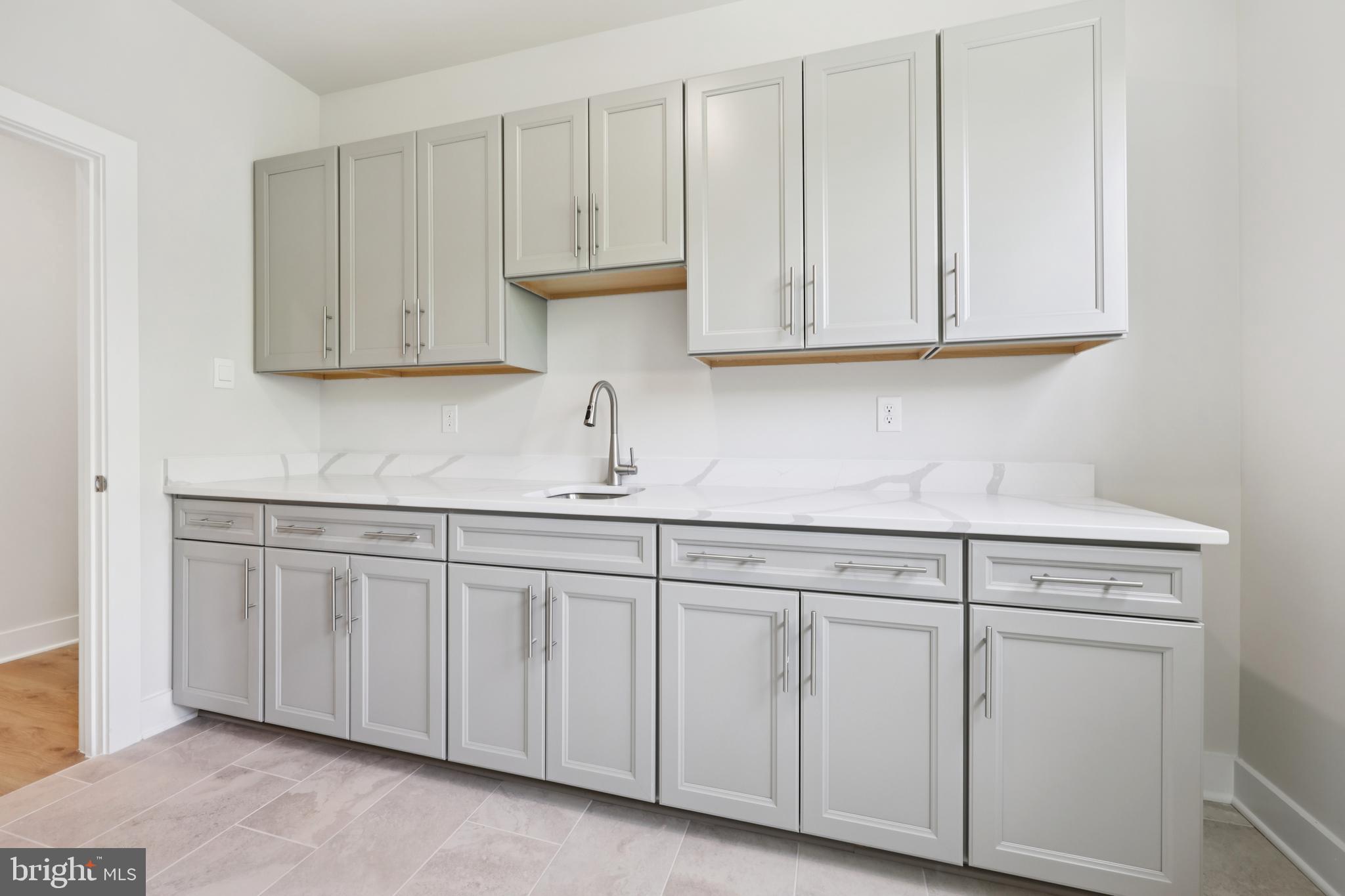 STILLVIEW ACRES - Residential
