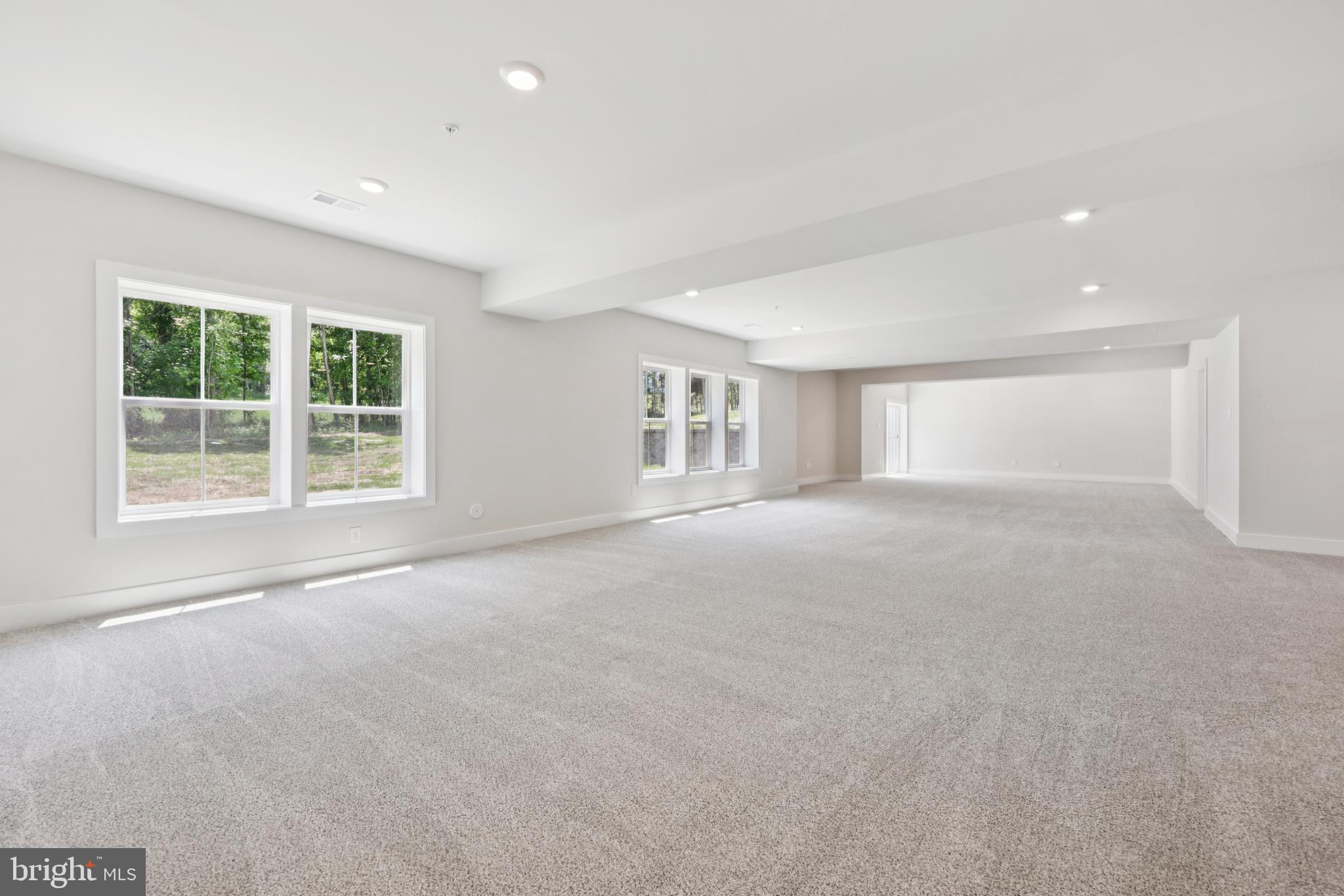 STILLVIEW ACRES - Residential