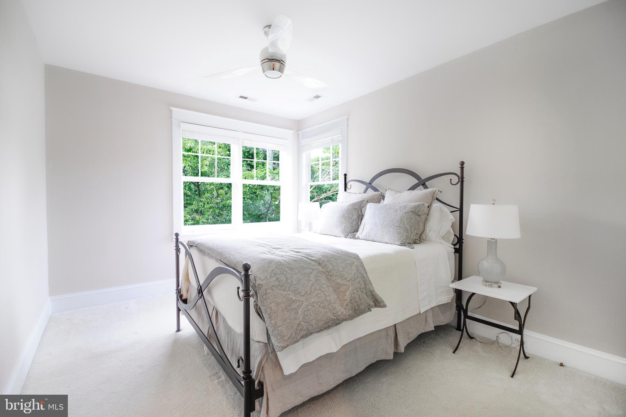 BAY RIDGE - Residential