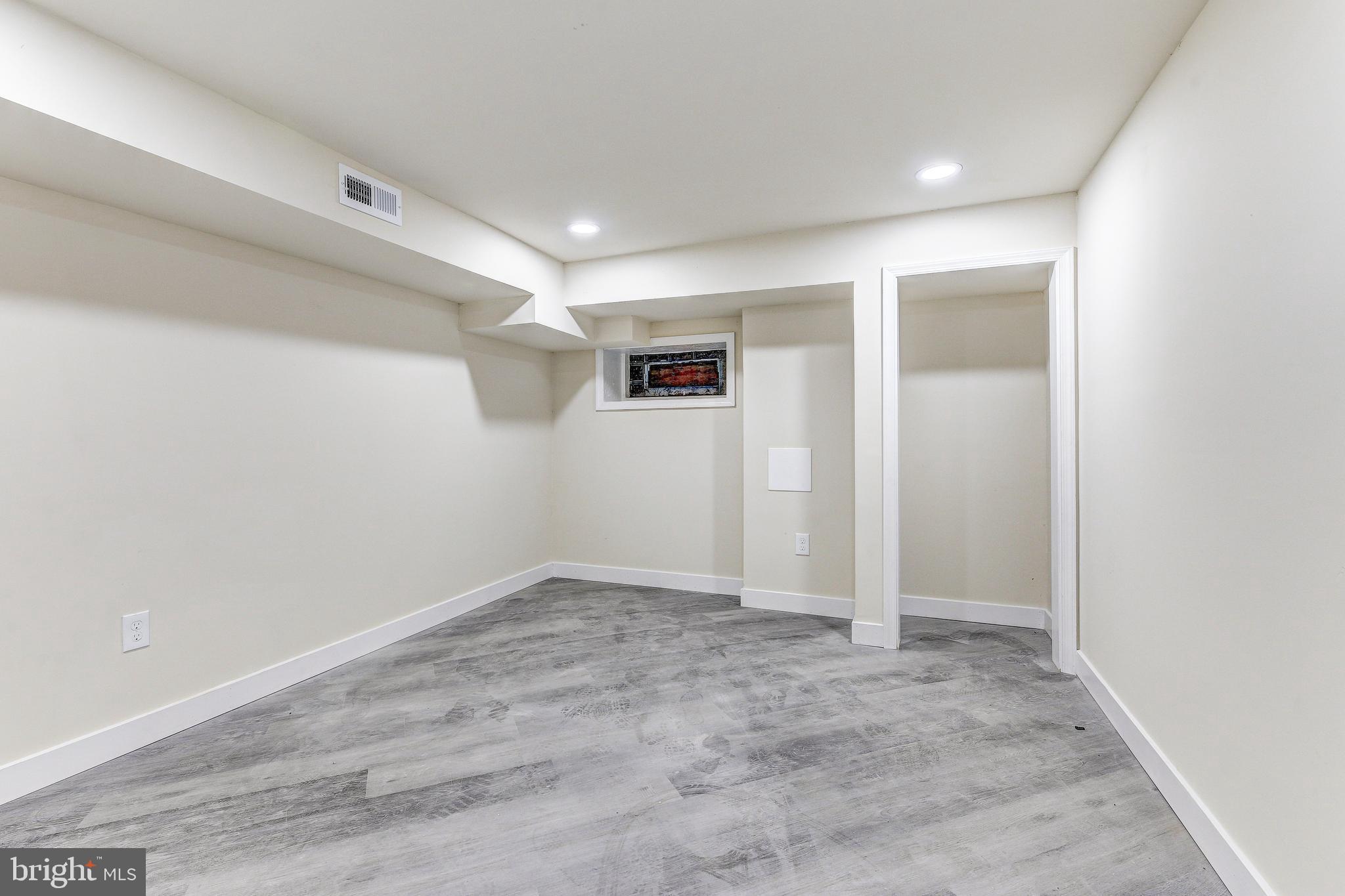 MCELDERRY PARK - Residential