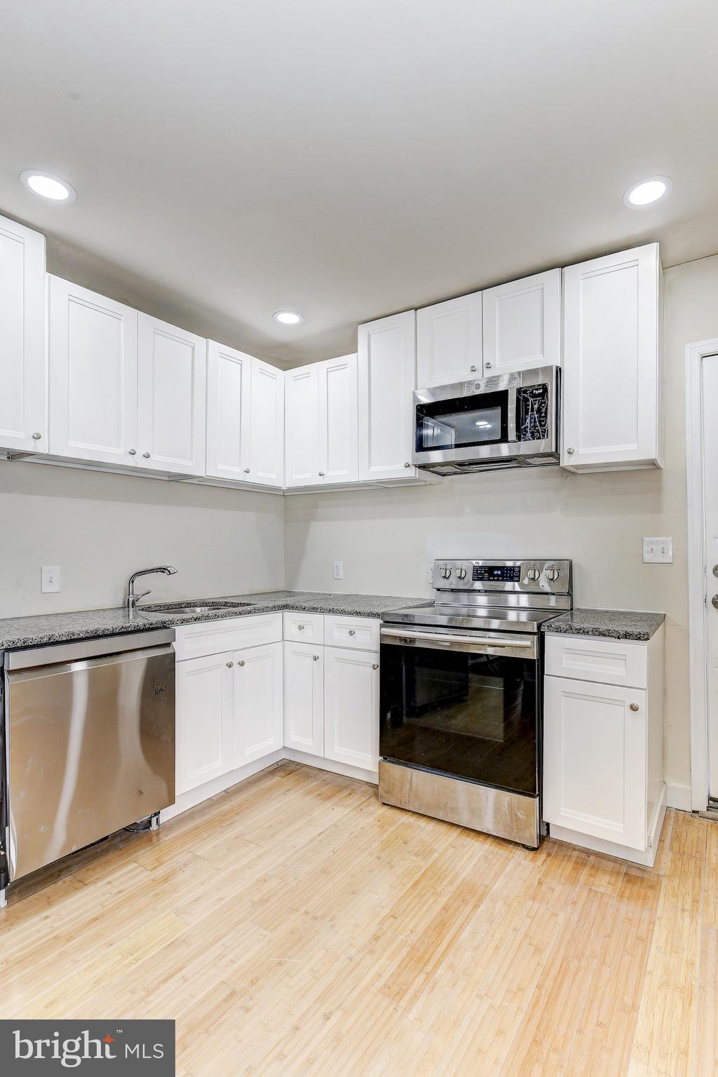 MCELDERRY PARK - Residential