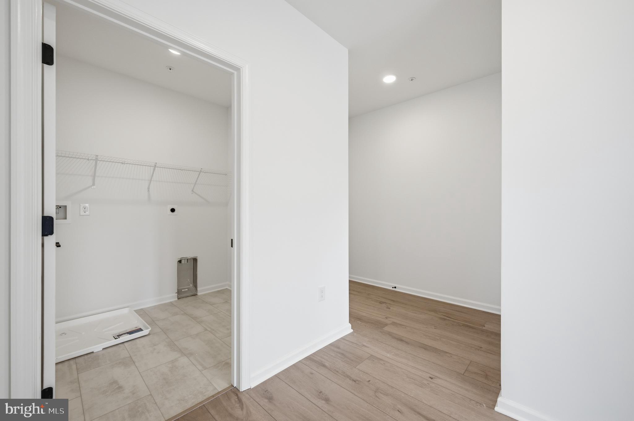 LINK AT COLMAR - Residential