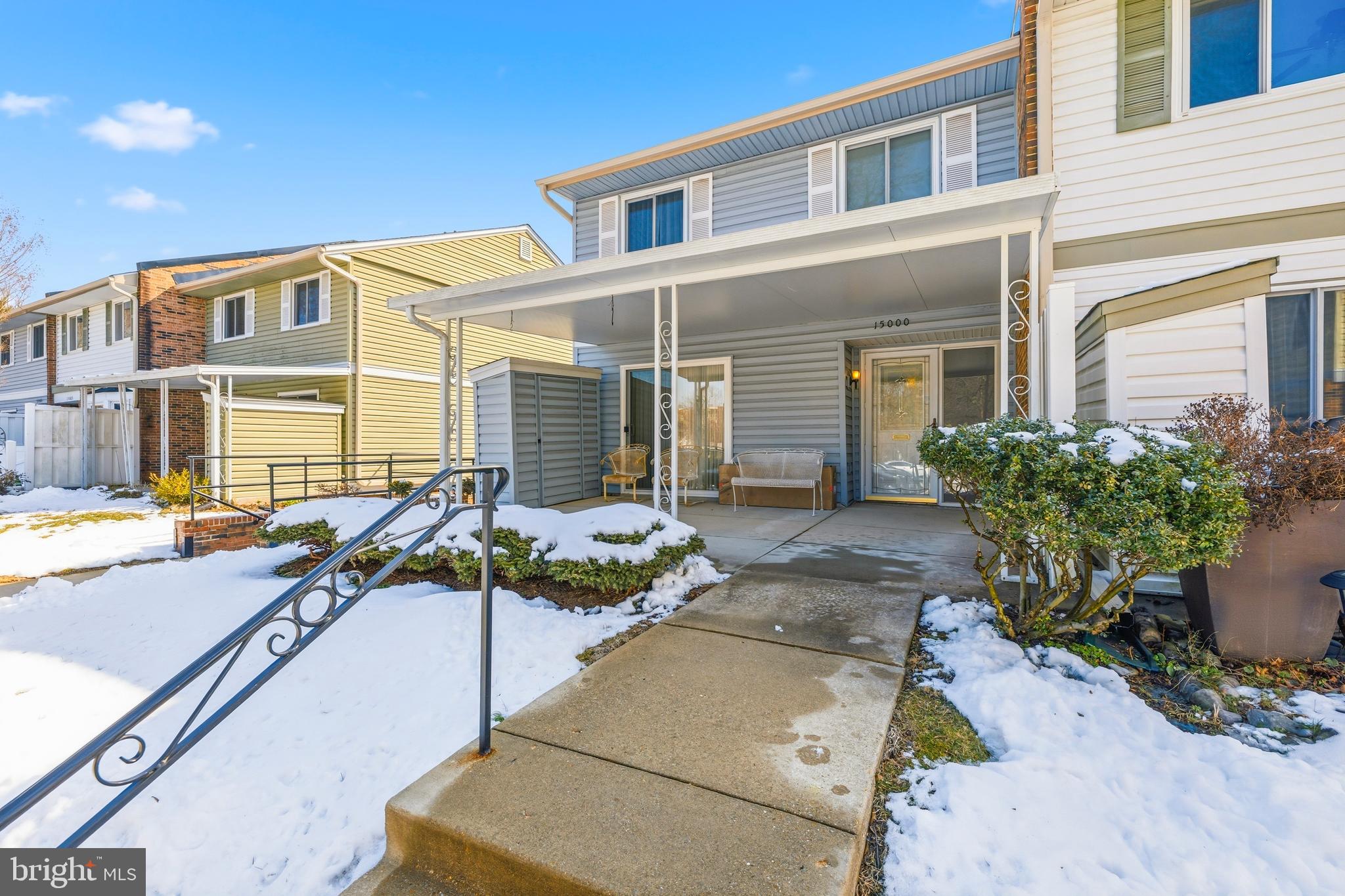 LEISURE WORLD - Residential